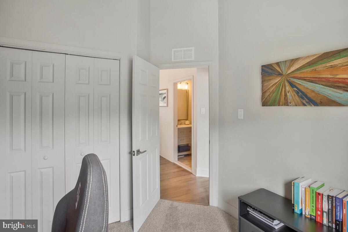 CHAPEL GROVE - Residential