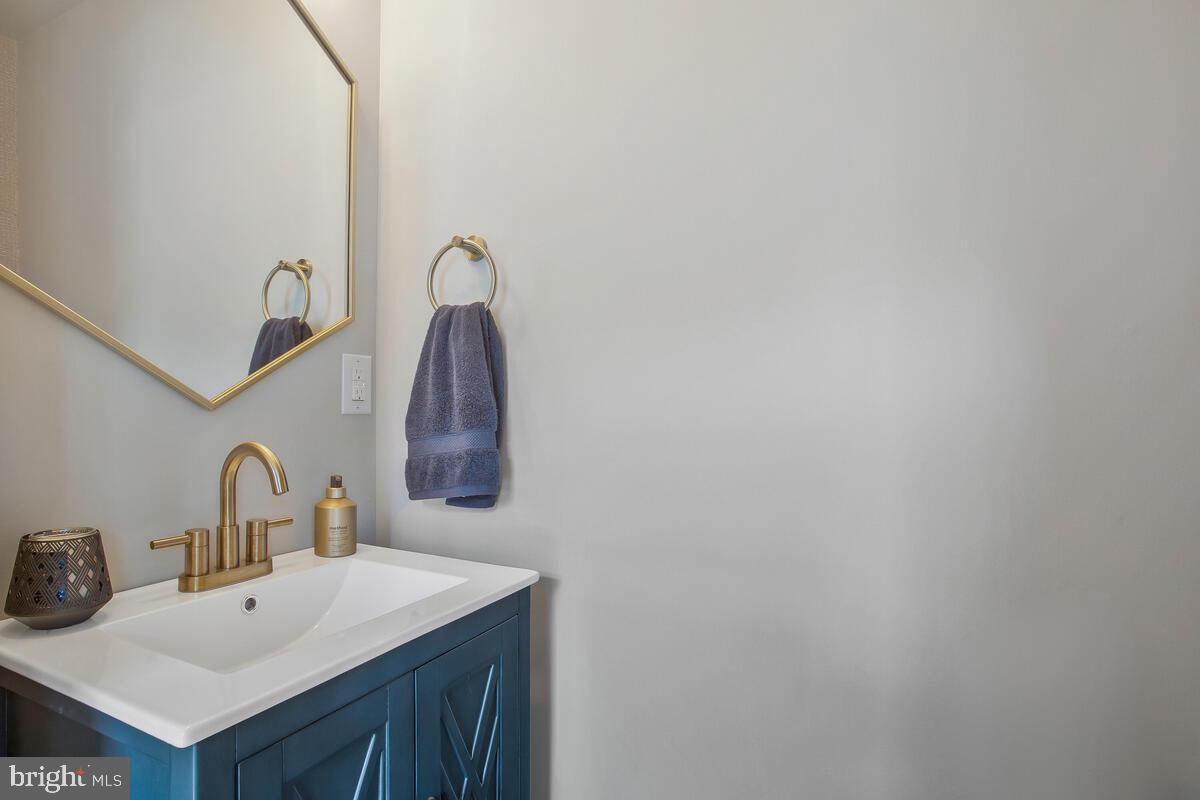 CHAPEL GROVE - Residential