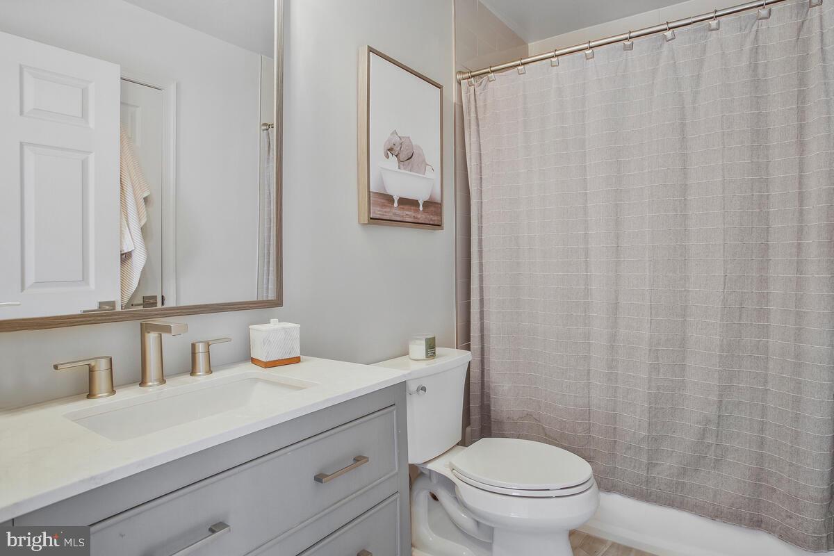 CHAPEL GROVE - Residential