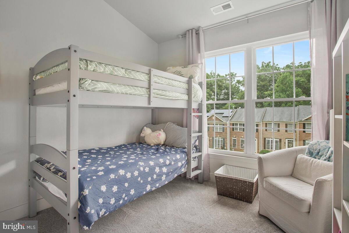 CHAPEL GROVE - Residential