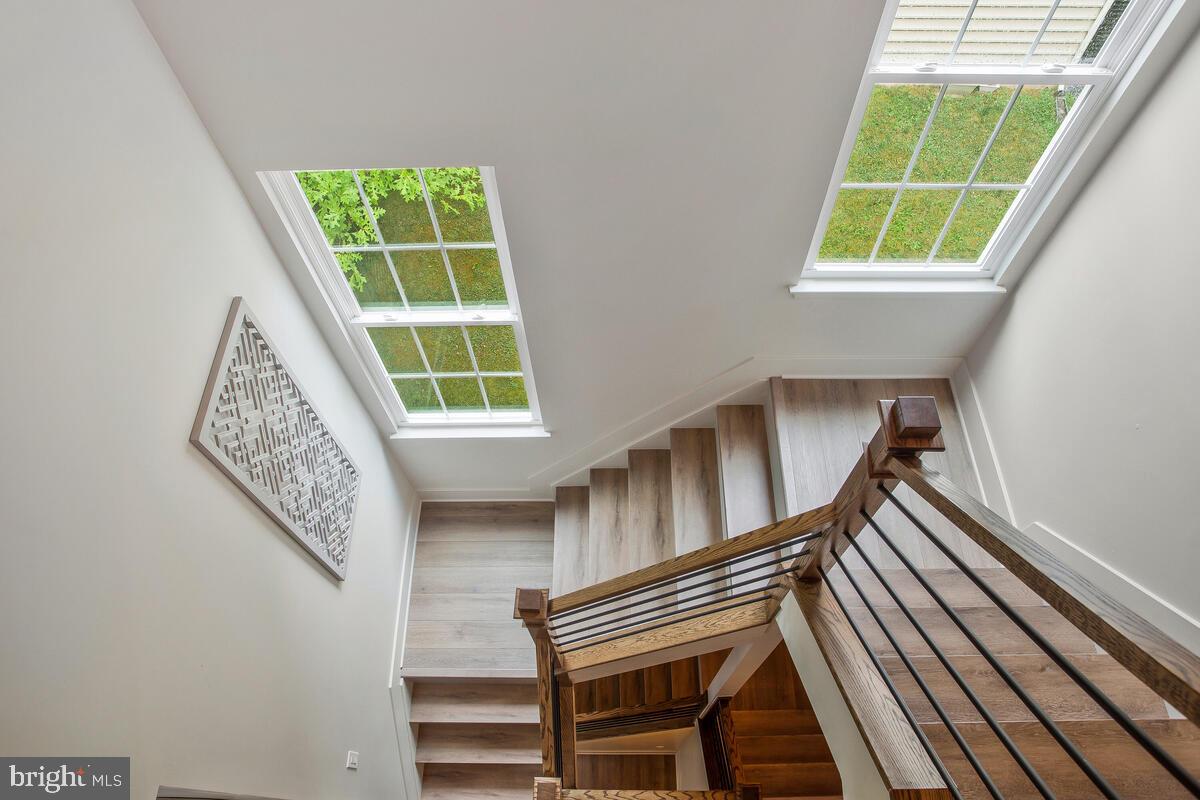 CHAPEL GROVE - Residential