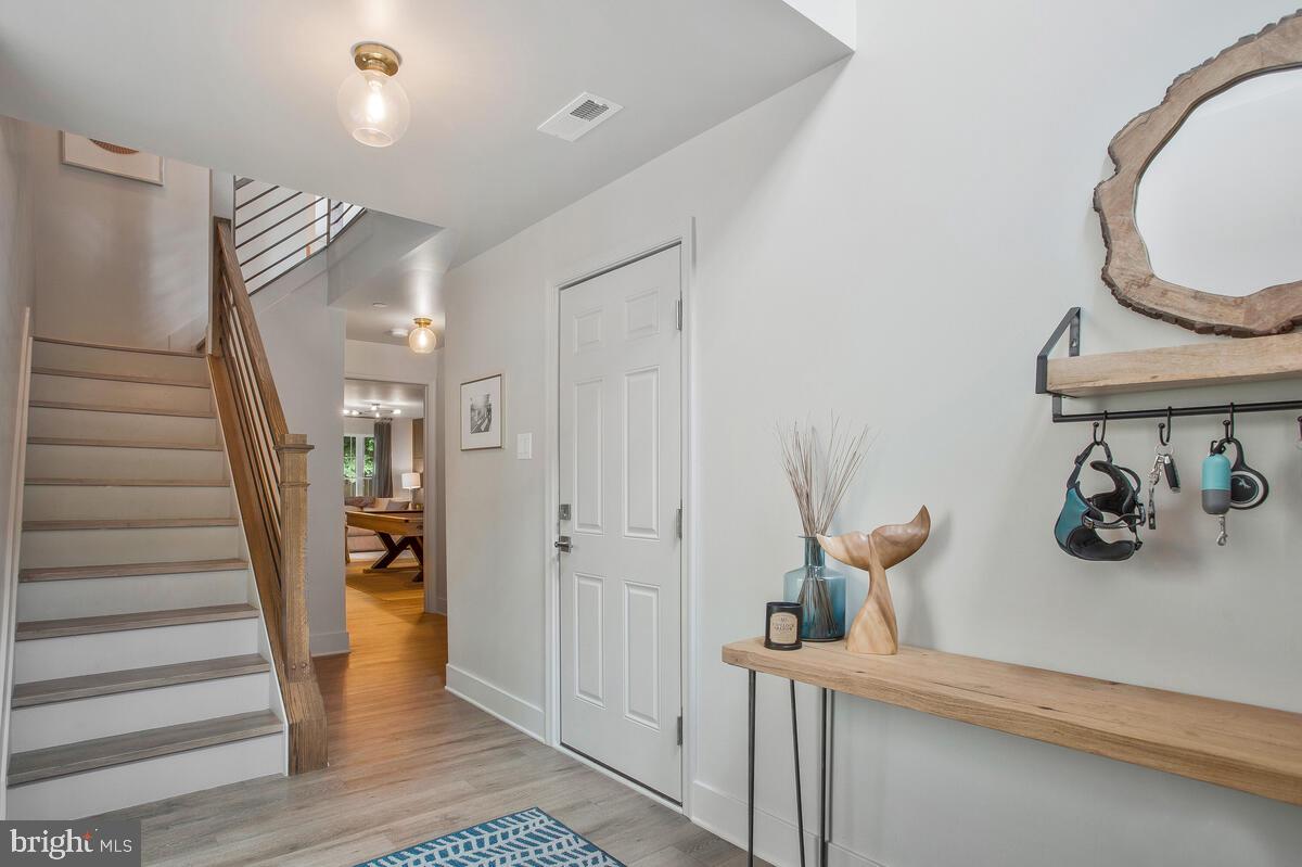 CHAPEL GROVE - Residential