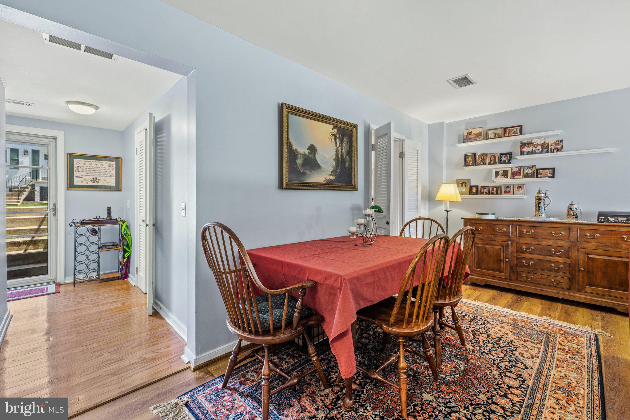 LEEDS SQUARE - Residential