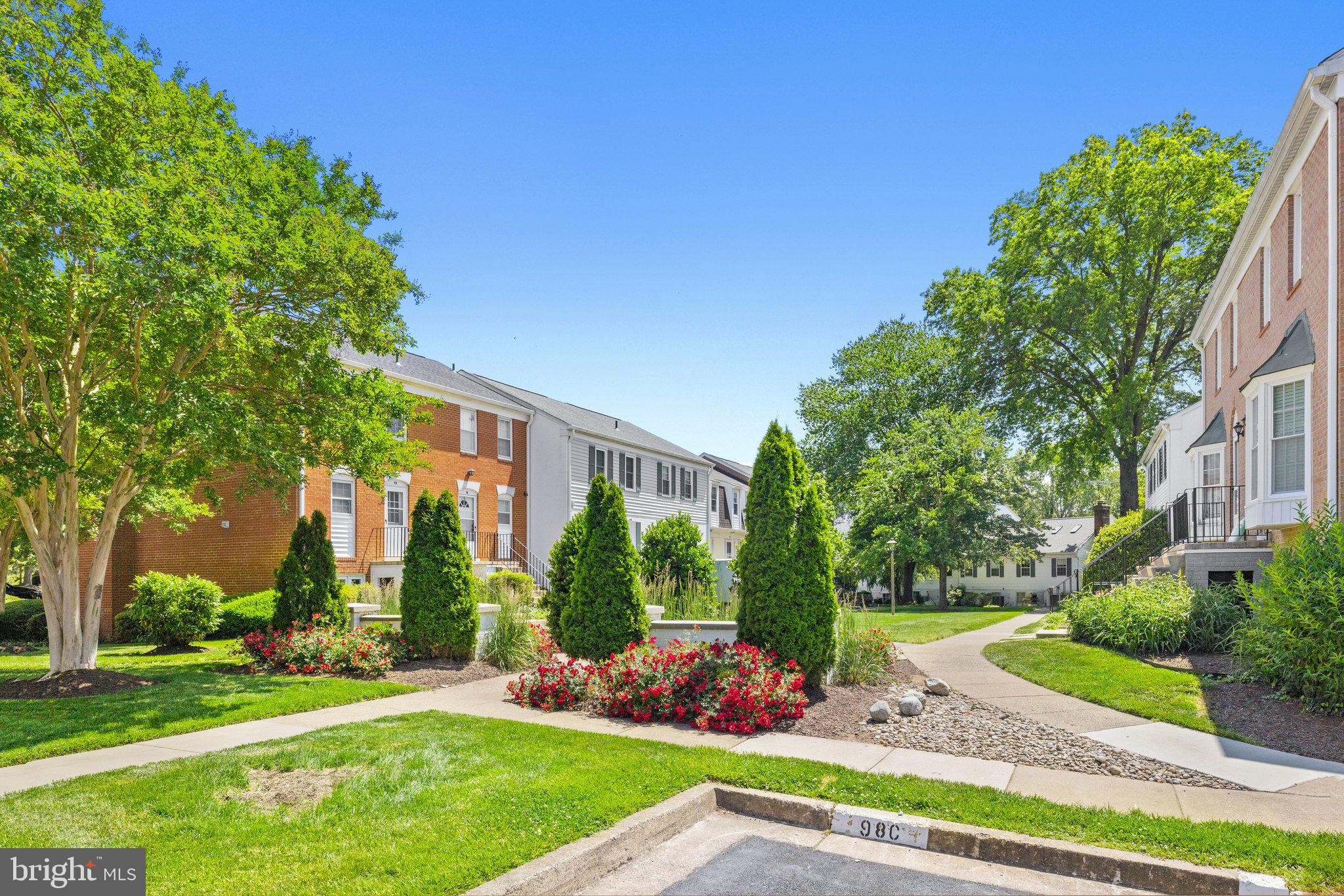 LEEDS SQUARE - Residential