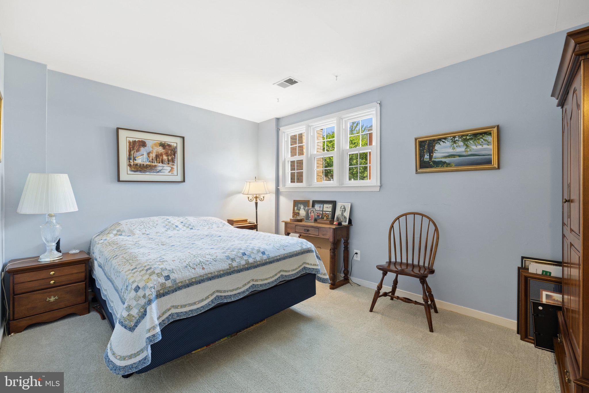 LEEDS SQUARE - Residential