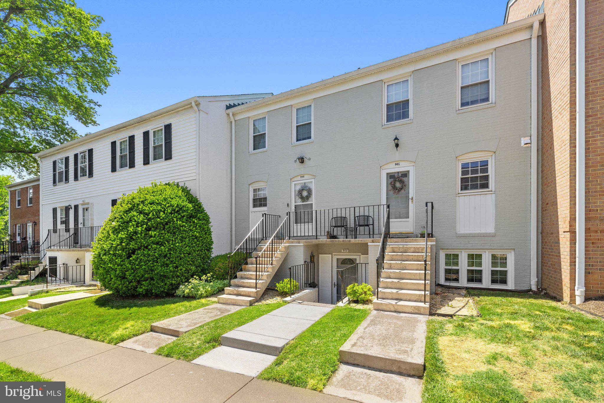 LEEDS SQUARE - Residential