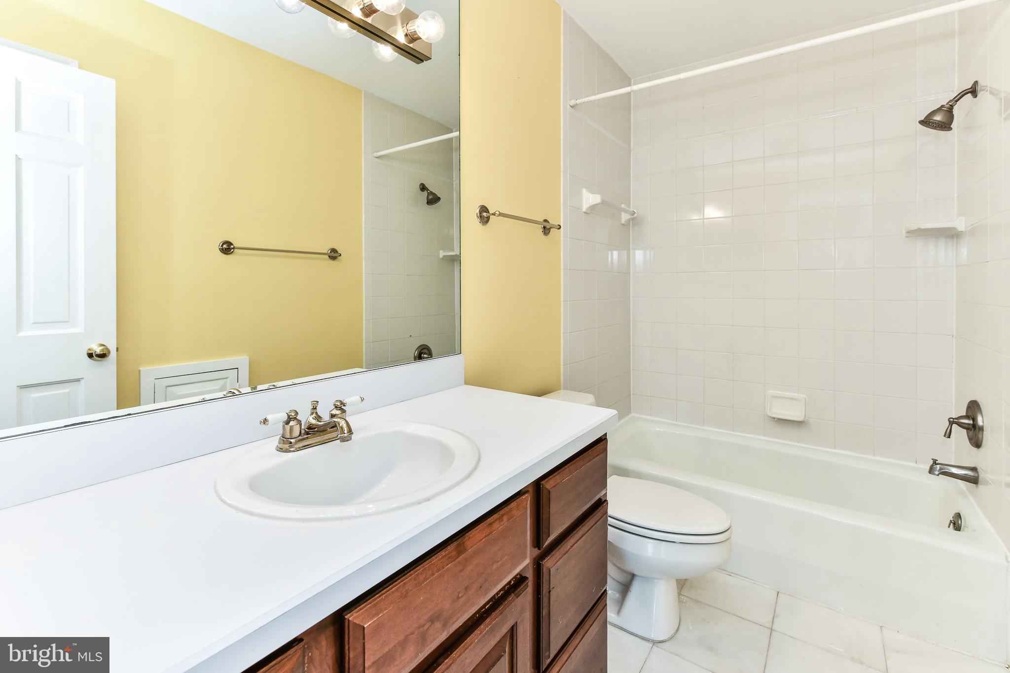 BRANDT TOWNHOUSE - Residential Lease