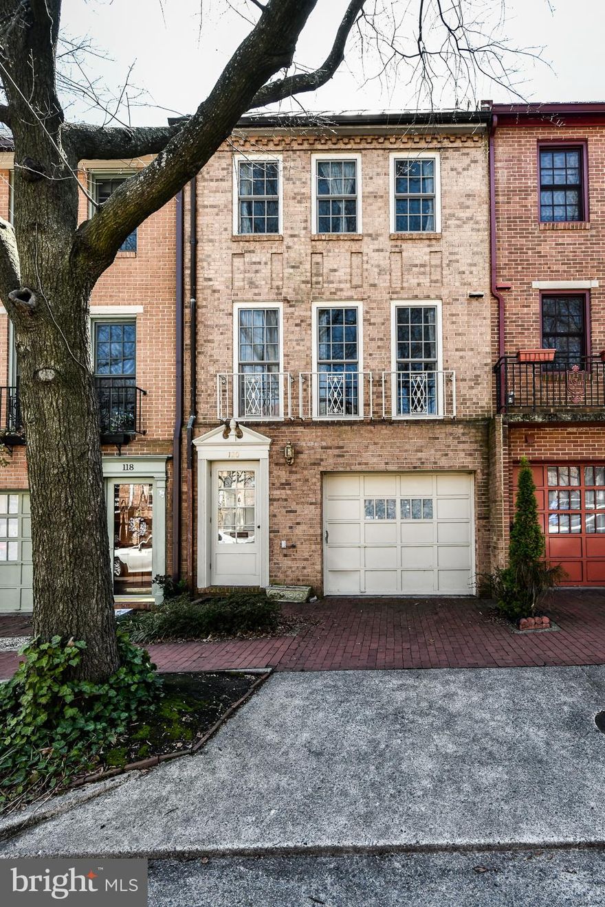 Fabulous Old Town Alexandria Townhome centrally located & just steps to the Potomac! 2BR, 2.5 BA, 1-car garage townhome features hardwood floors & recess lights through main level*Light & Bright family room full of natural sunlight, built-in bookcases & cozy fireplace*Formal, separate dining room*Kitchen with white appliances & white backsplash*Finished rec room/den in lower level*Private rear fenced patio*Close to Metro, airport, DC & major access routes*Situated in the heart of Old Town, this home is just a step away from restaurants & shopping, the Farmers Market, Founders Park & the Old Dominion Boat Club*Available 1.10.24*