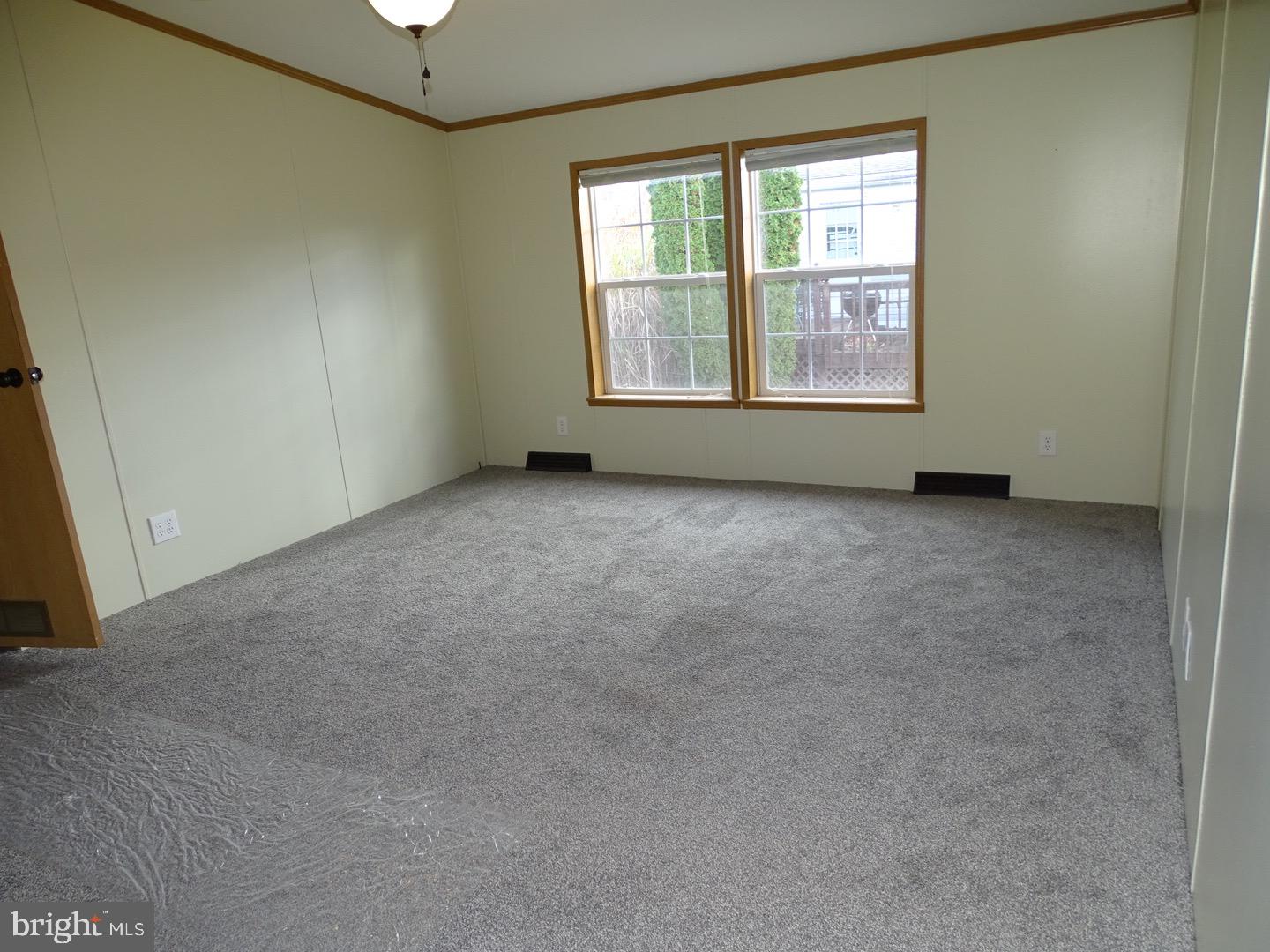 COLONIAL ESTATES - Residential