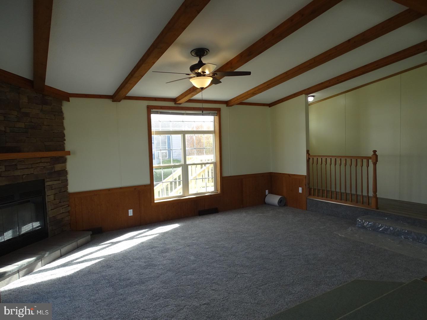 COLONIAL ESTATES - Residential