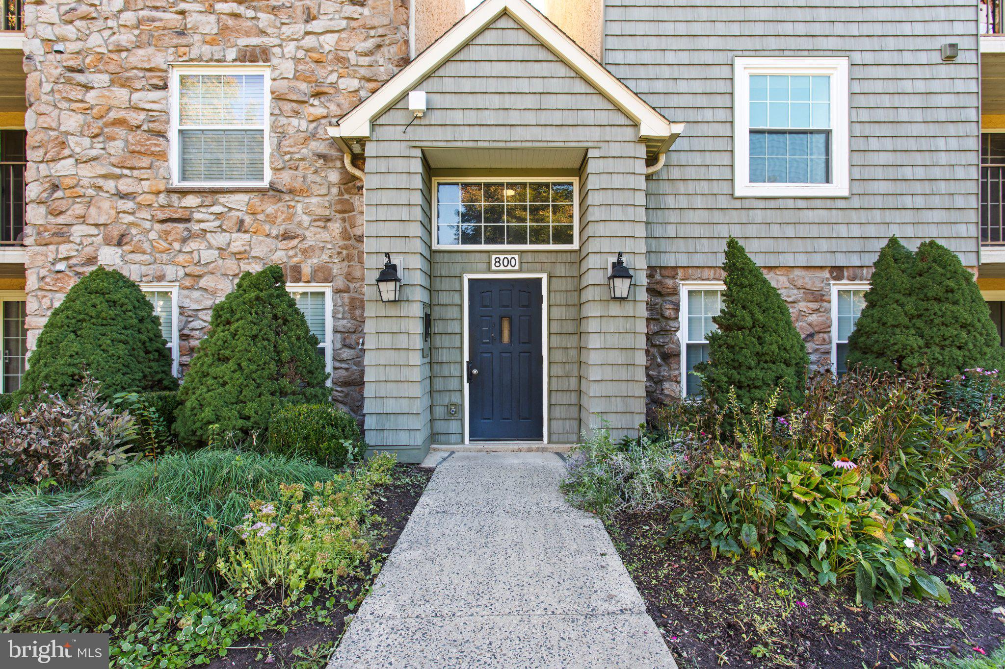812 DEER RUN