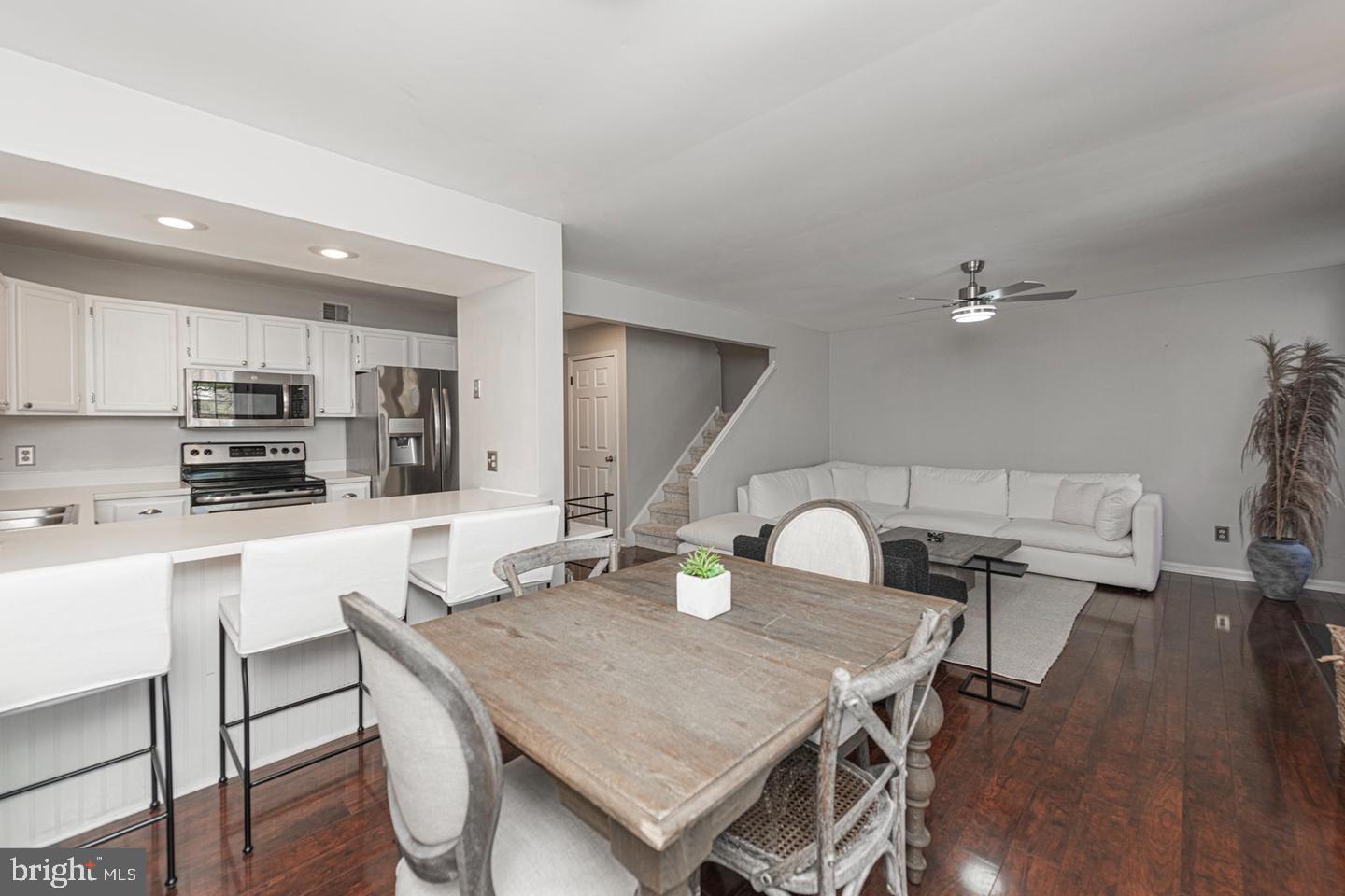 HERITAGE RIDGE - Residential Lease