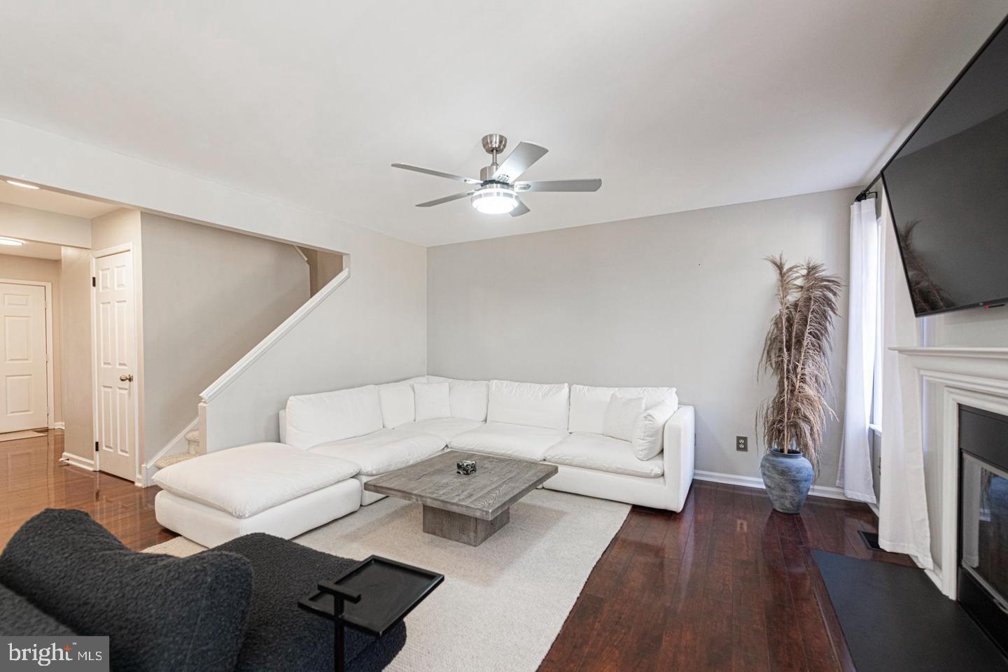 HERITAGE RIDGE - Residential Lease