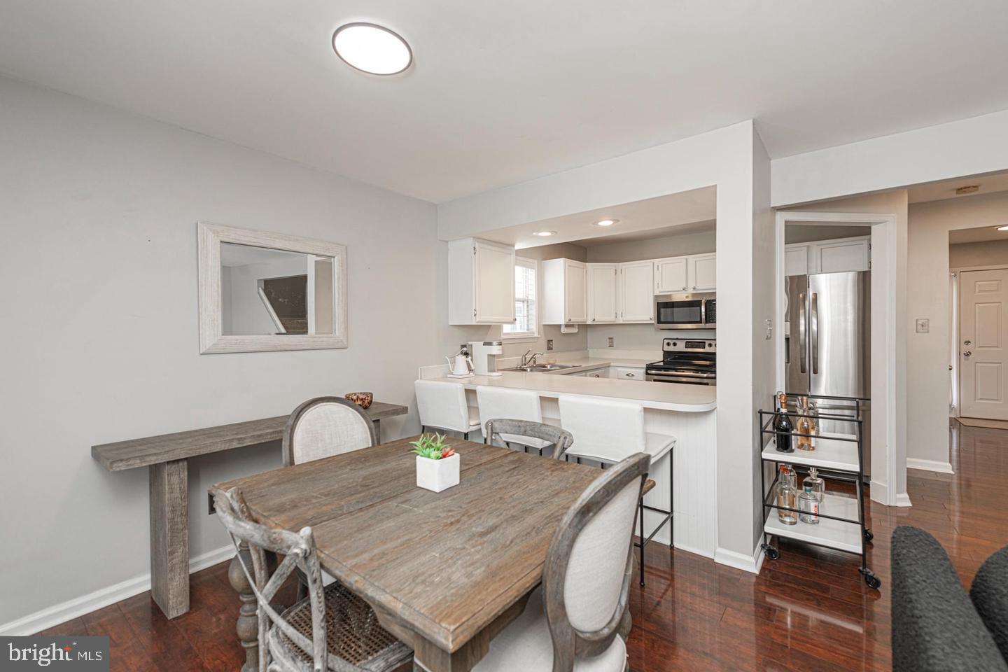 HERITAGE RIDGE - Residential Lease