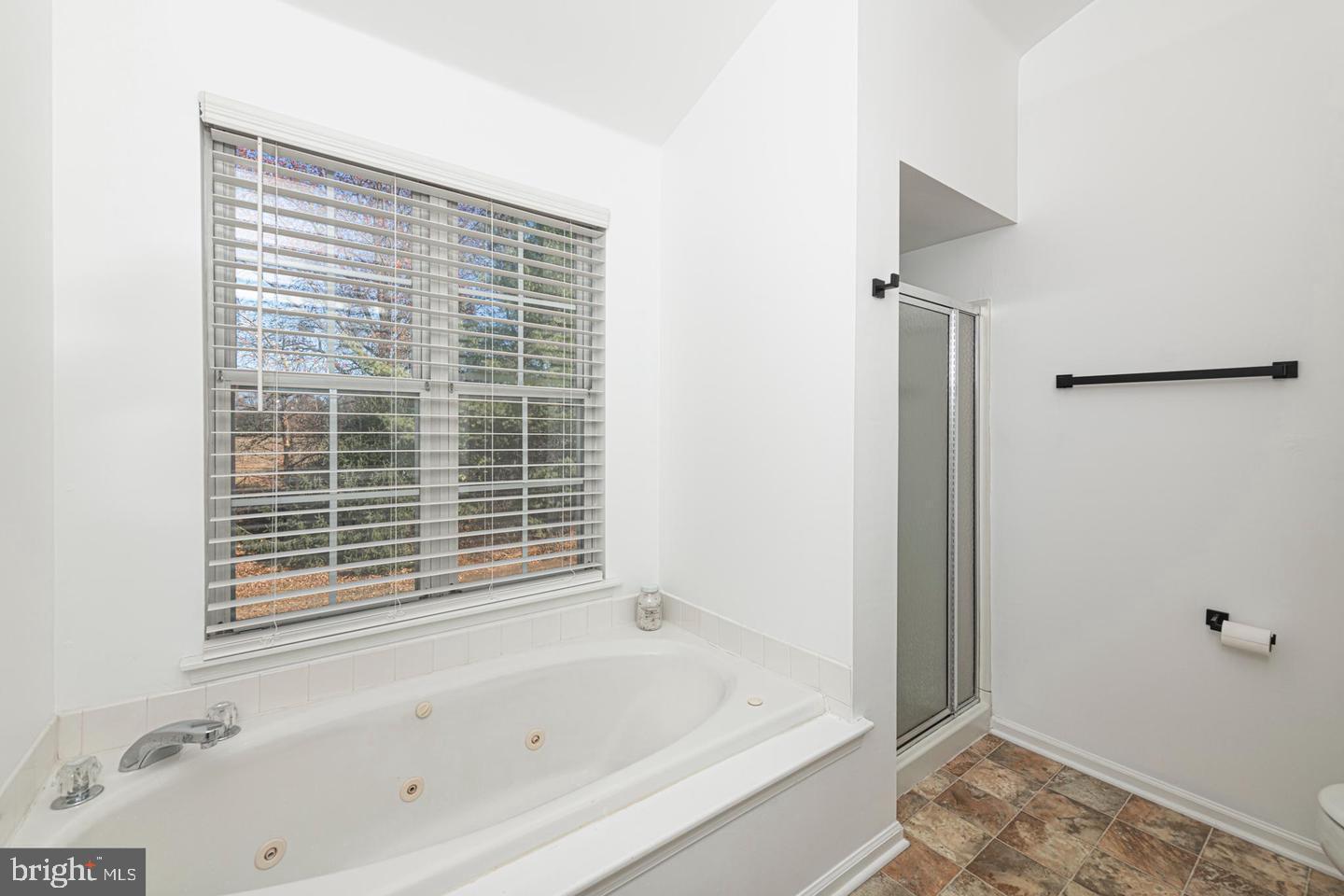 HERITAGE RIDGE - Residential Lease