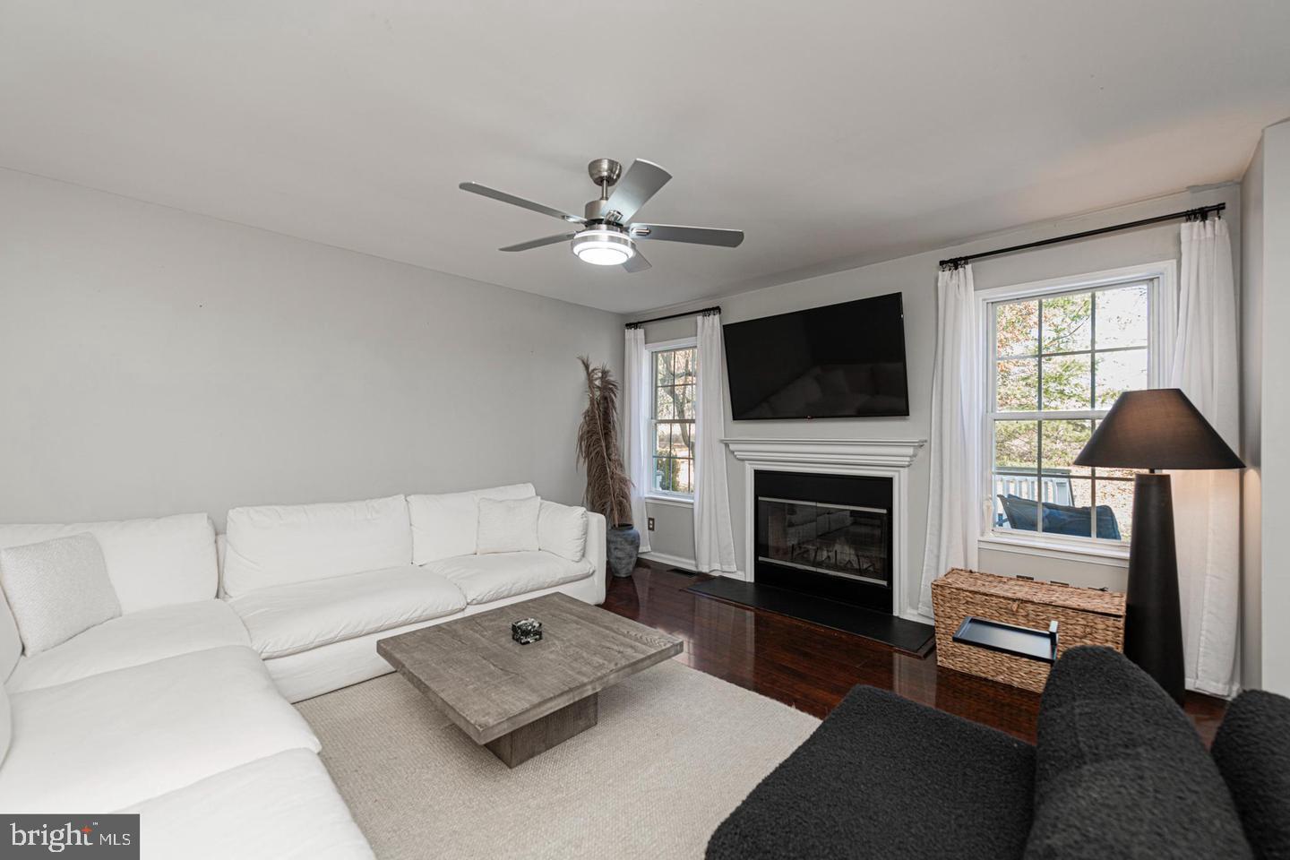 HERITAGE RIDGE - Residential Lease