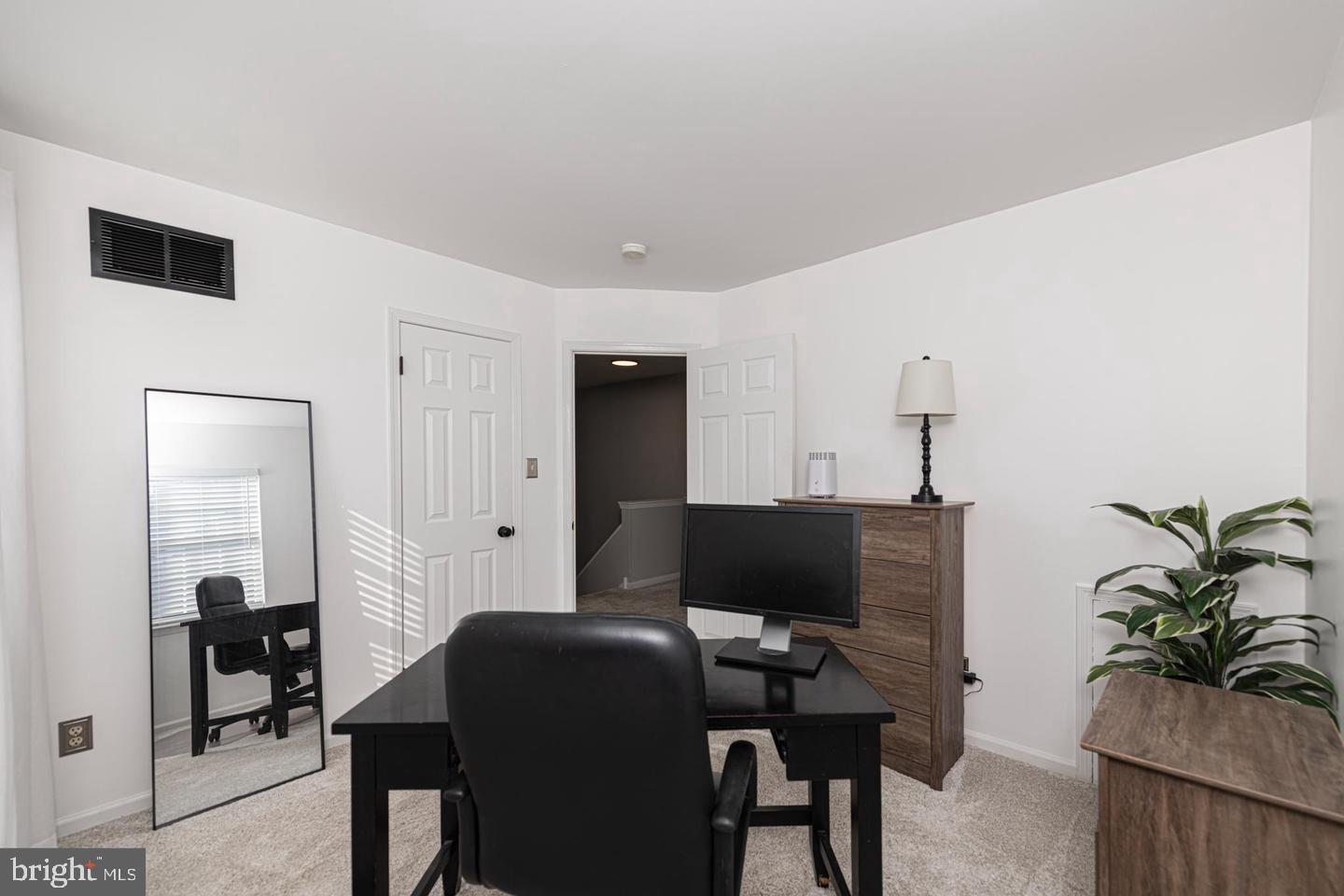 HERITAGE RIDGE - Residential Lease