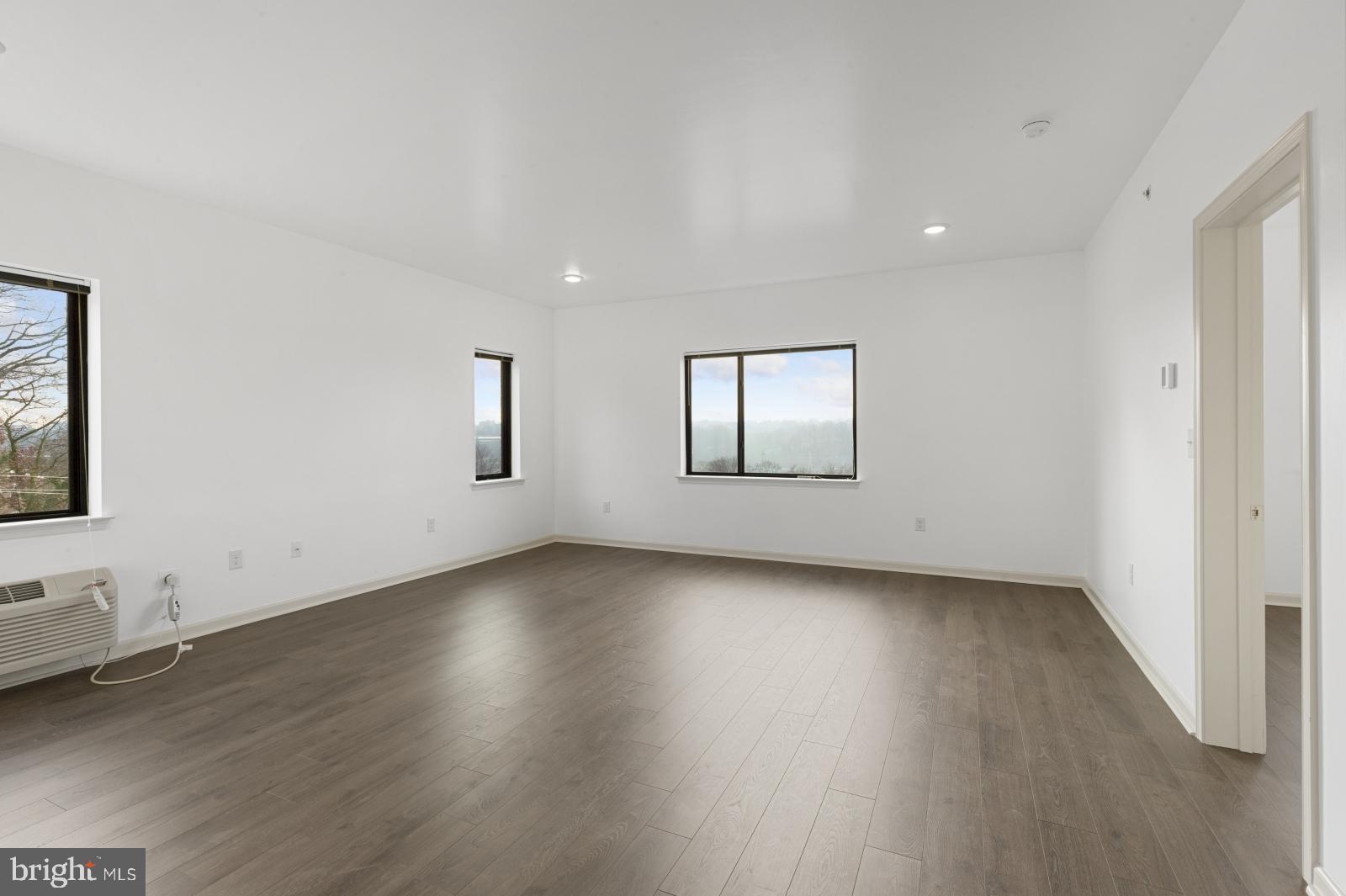 WISSAHICKON - Residential Lease