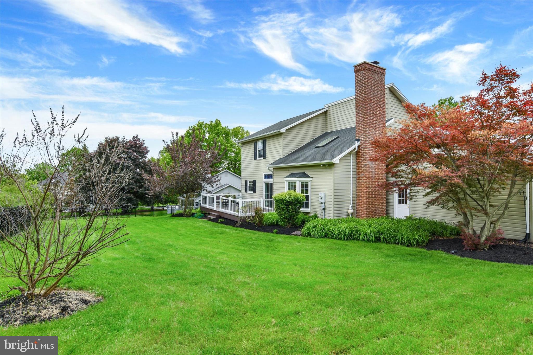 FOREST HILLS - Residential