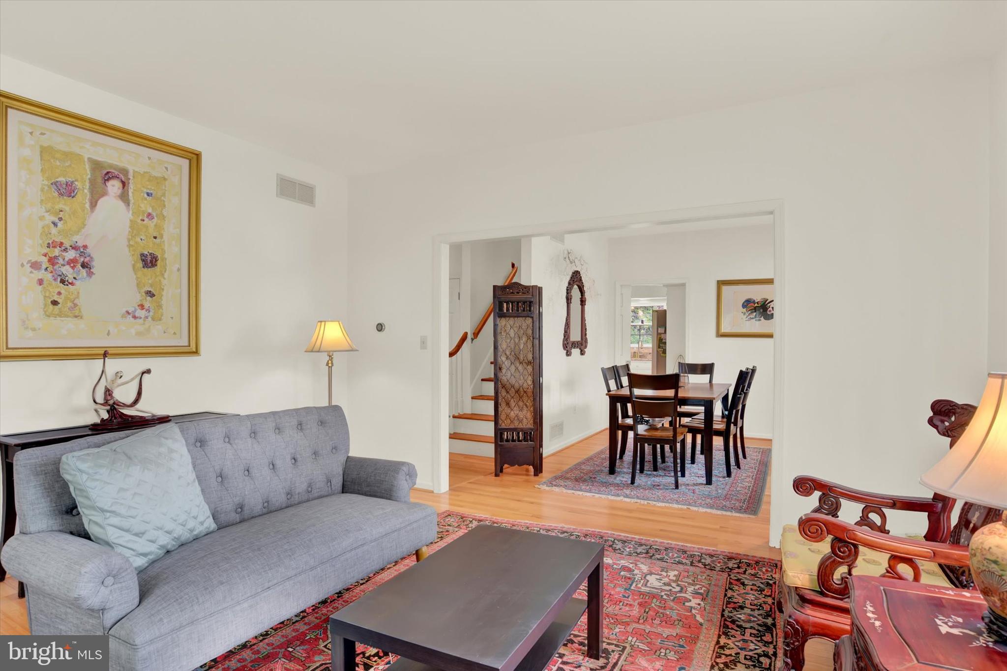 FOREST HILLS - Residential