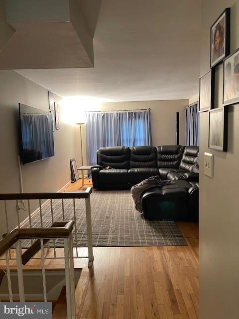 FAIRWAY ISLAND - Residential