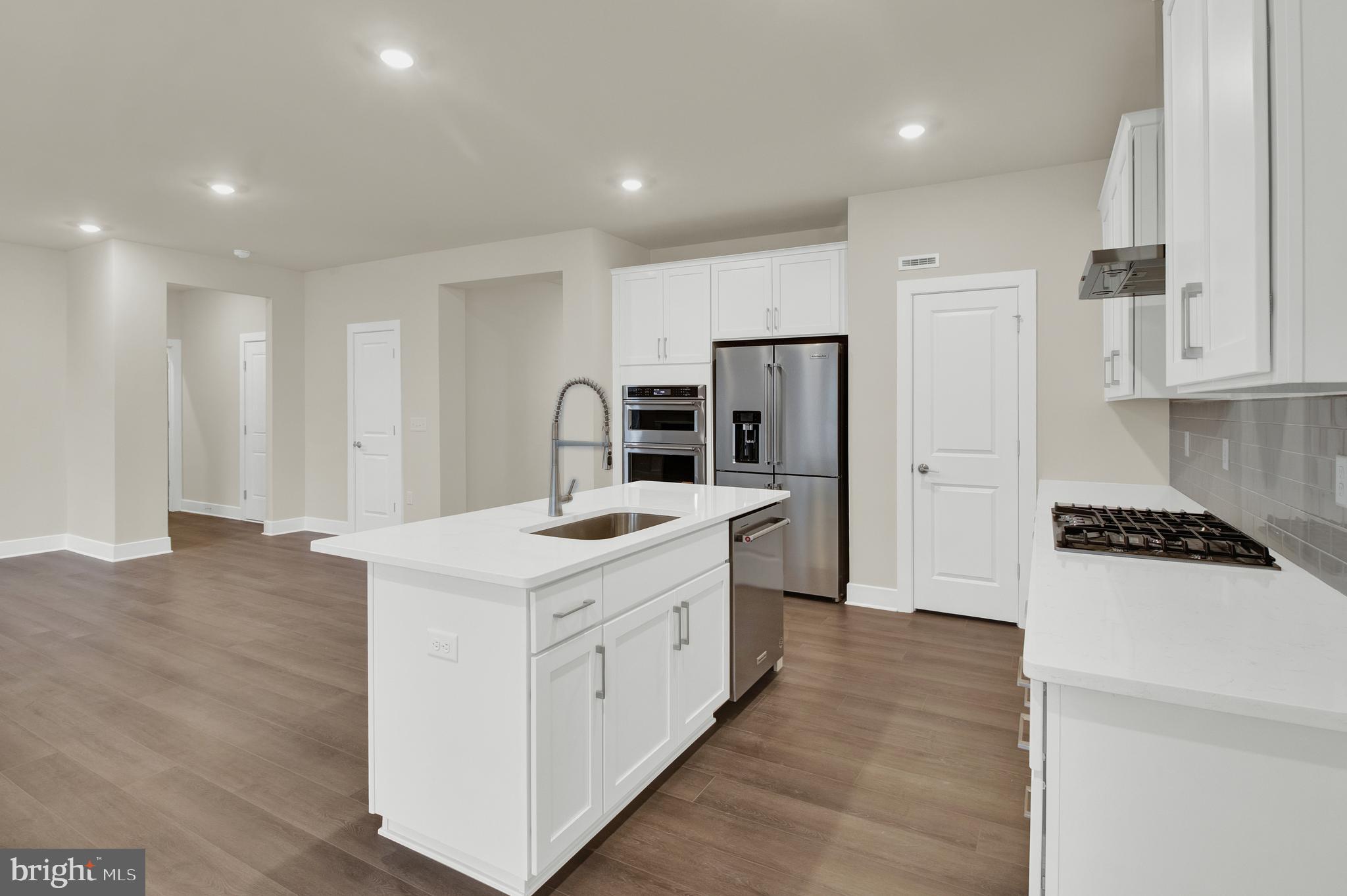 FARM VIEW - Residential