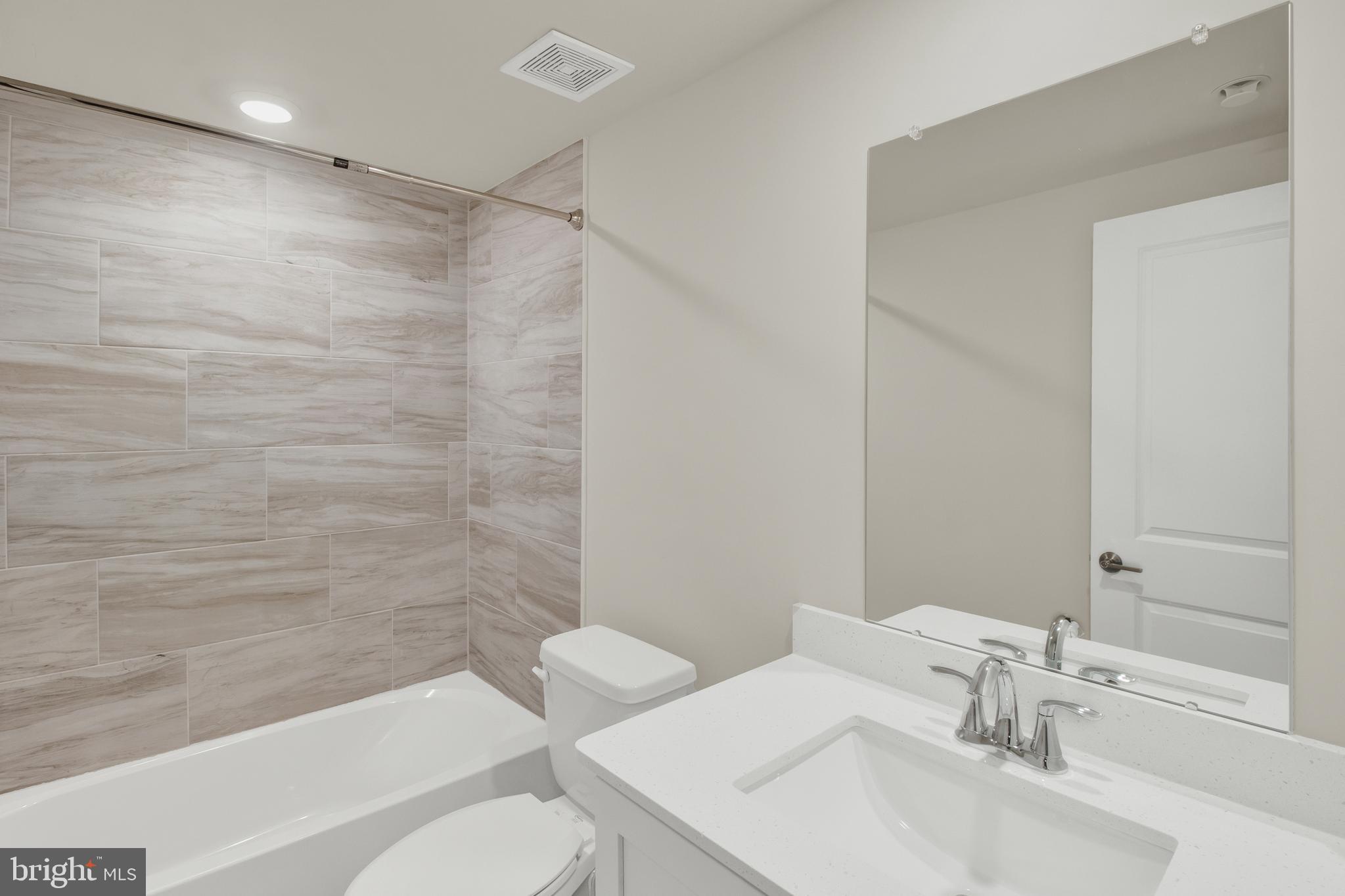 FARM VIEW - Residential