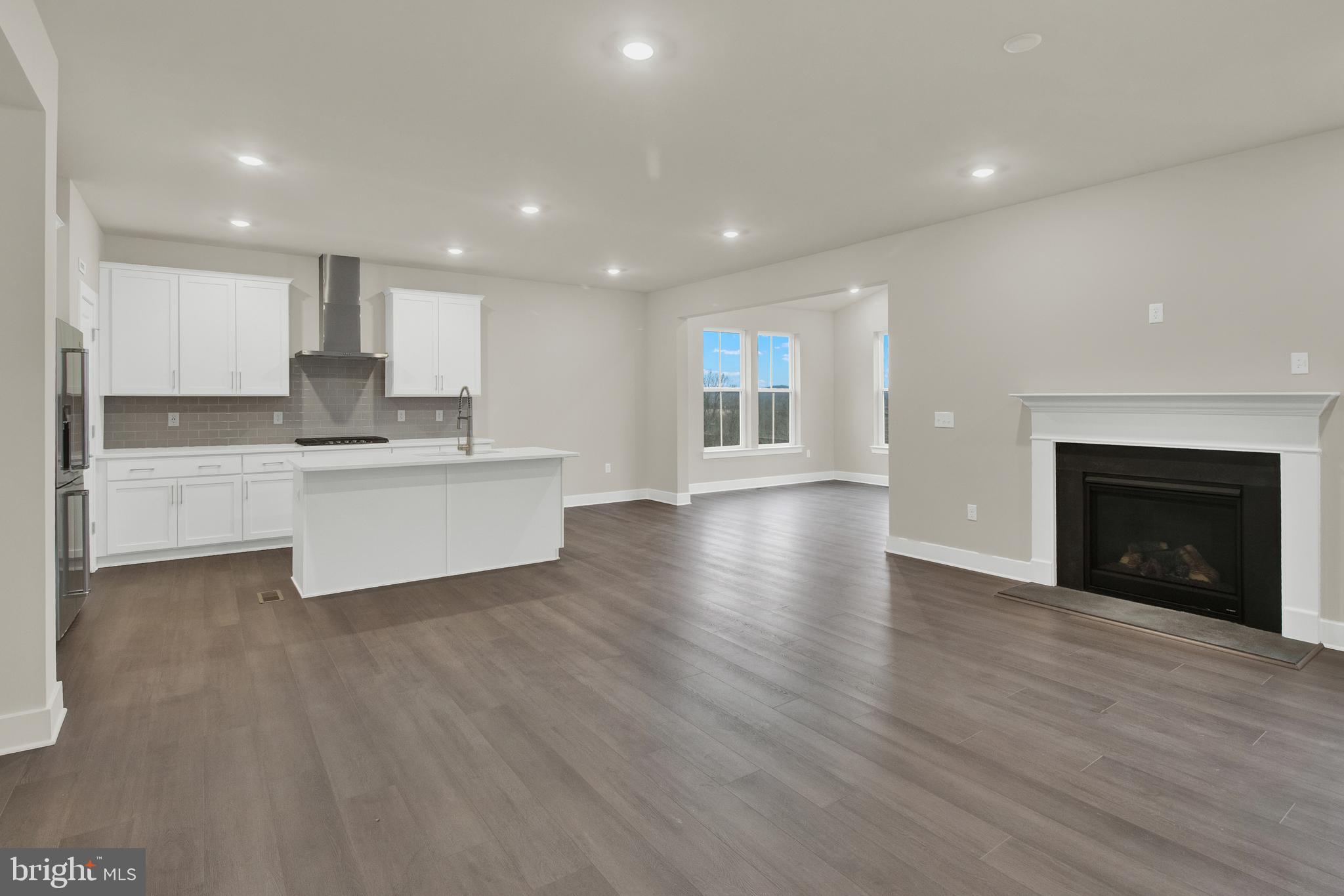 FARM VIEW - Residential