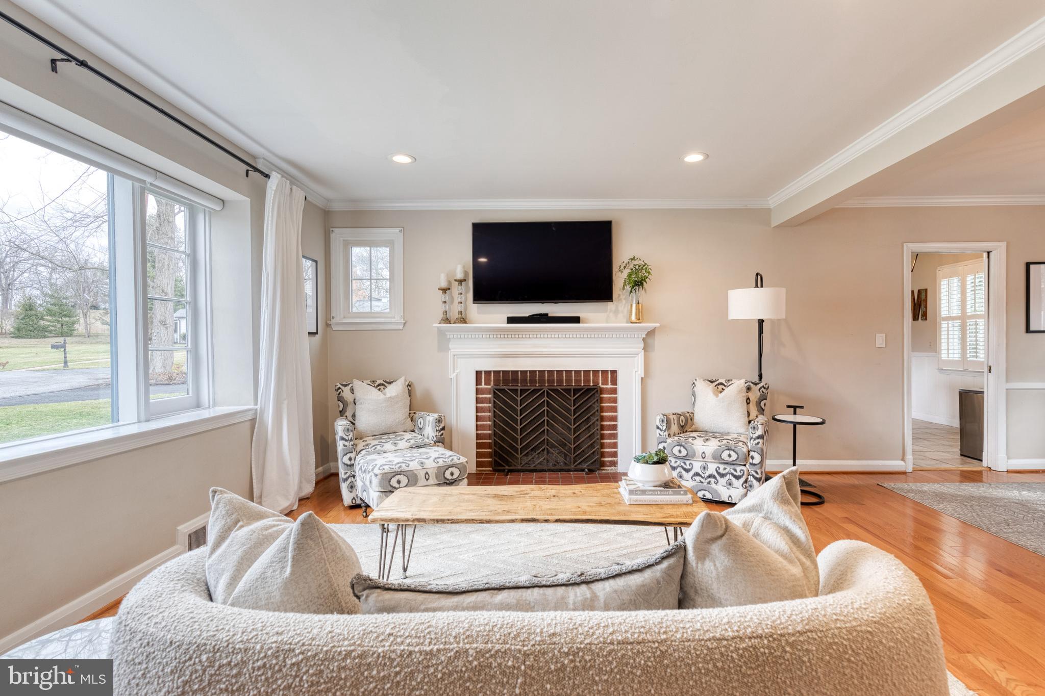 HAMPTON GARTH - Residential