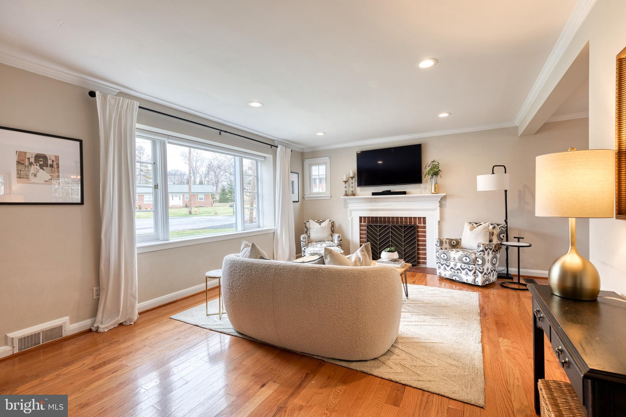 HAMPTON GARTH - Residential