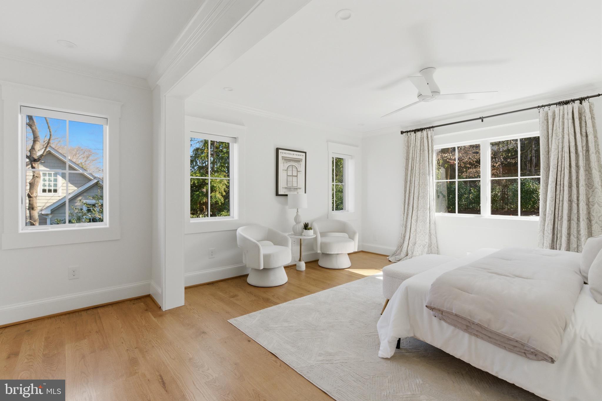 WILLIAMSBURG VILLAGE - Residential