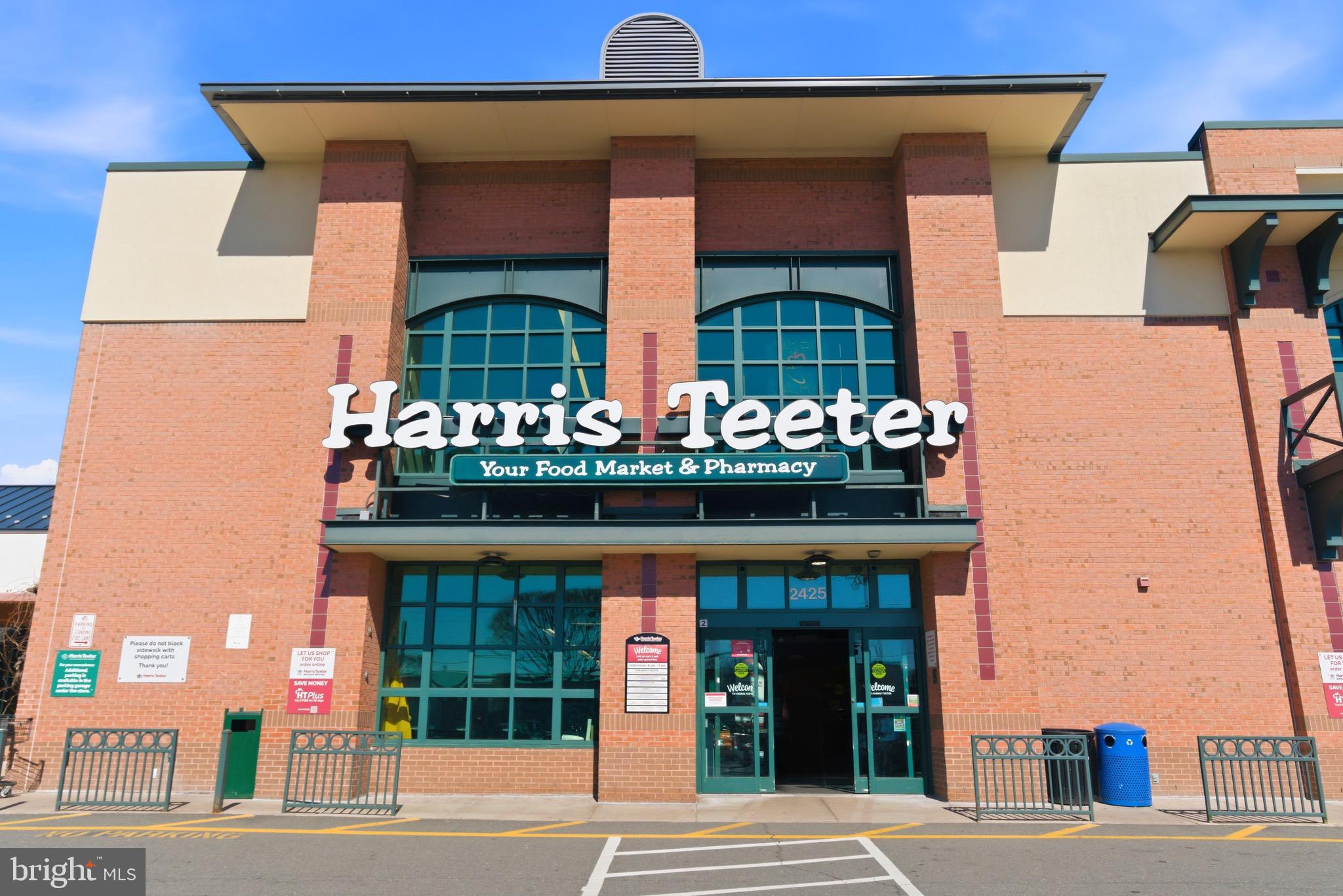 WILLIAMSBURG VILLAGE - Residential