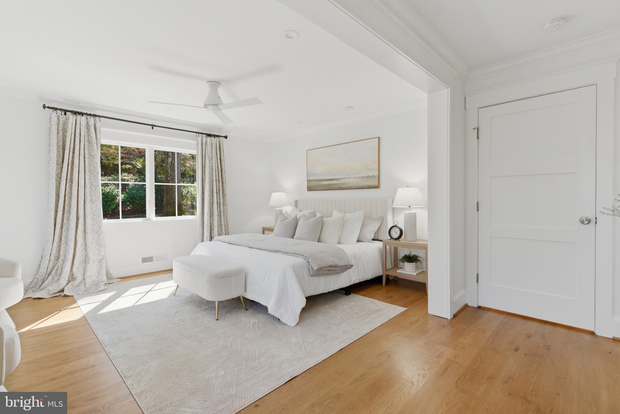 WILLIAMSBURG VILLAGE - Residential