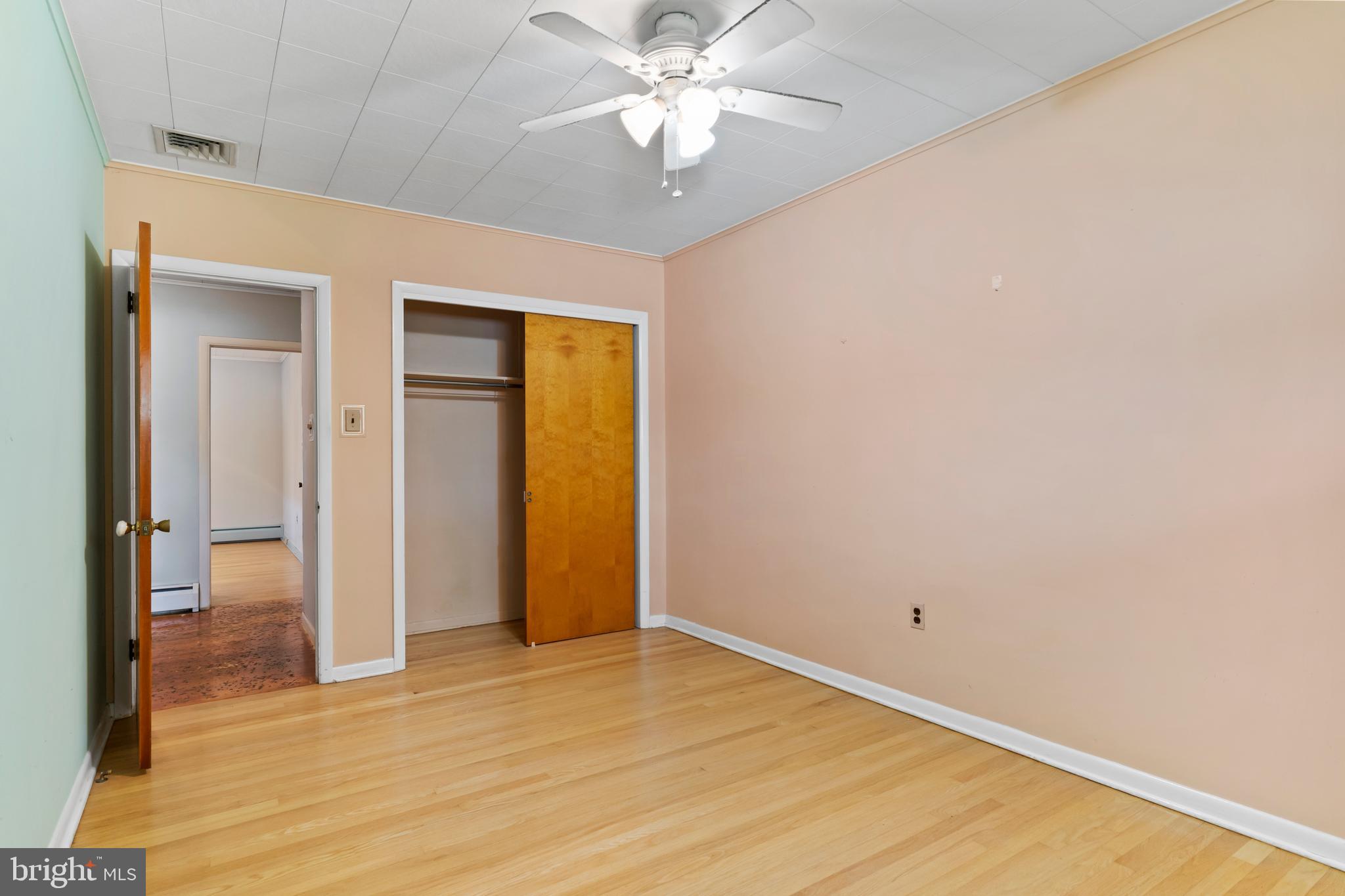 GREEN ACRES - Residential