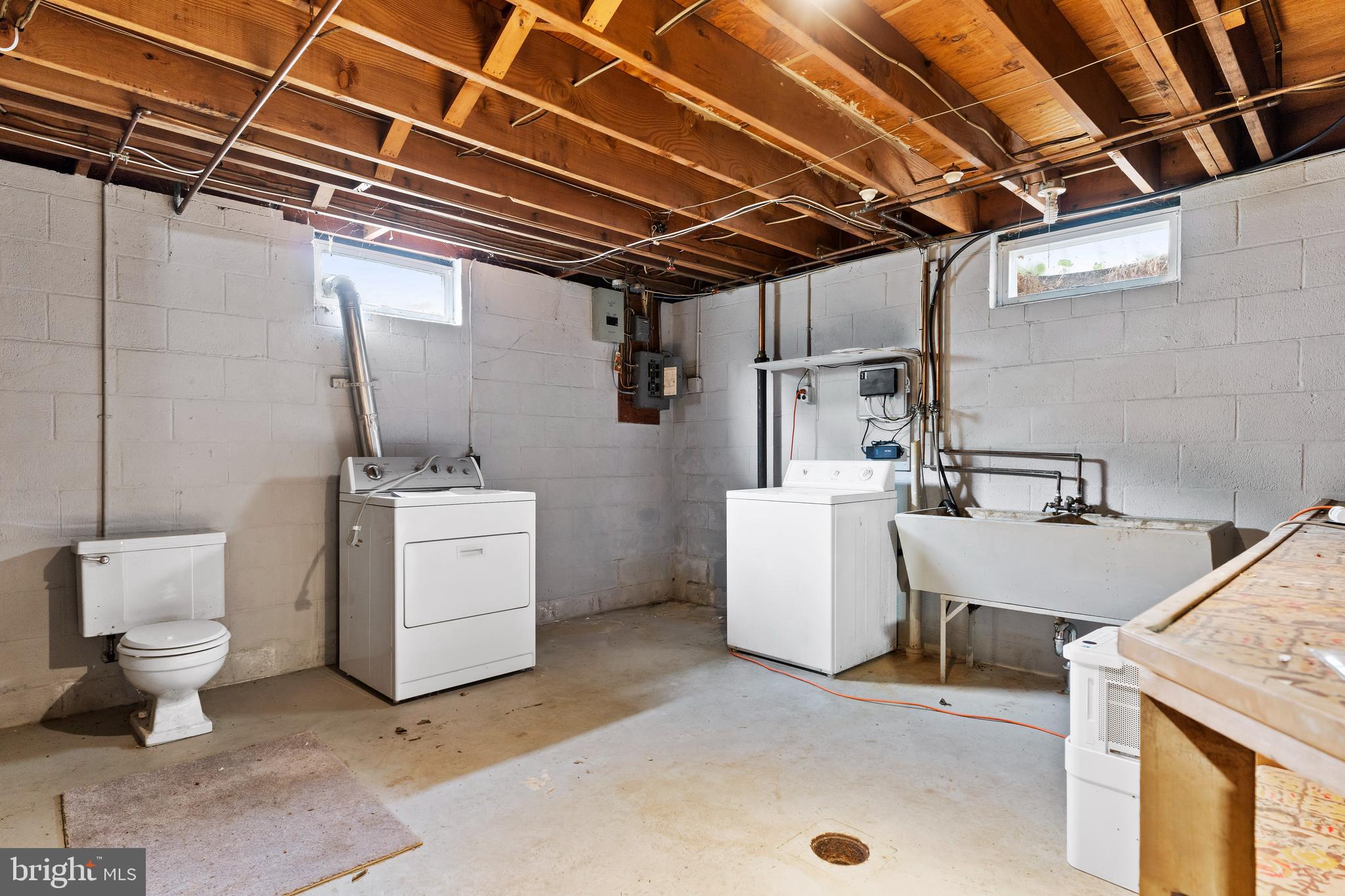 GREEN ACRES - Residential