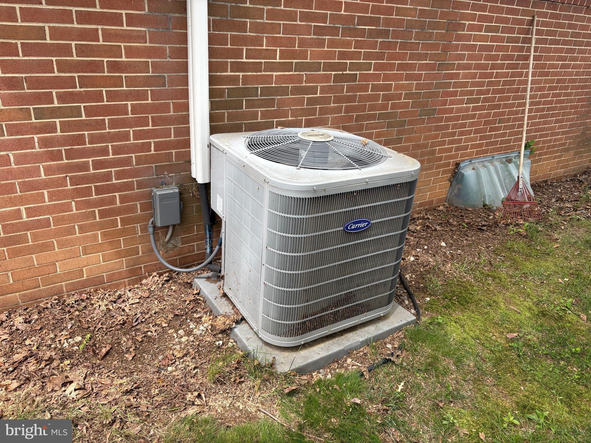 GREEN ACRES - Residential