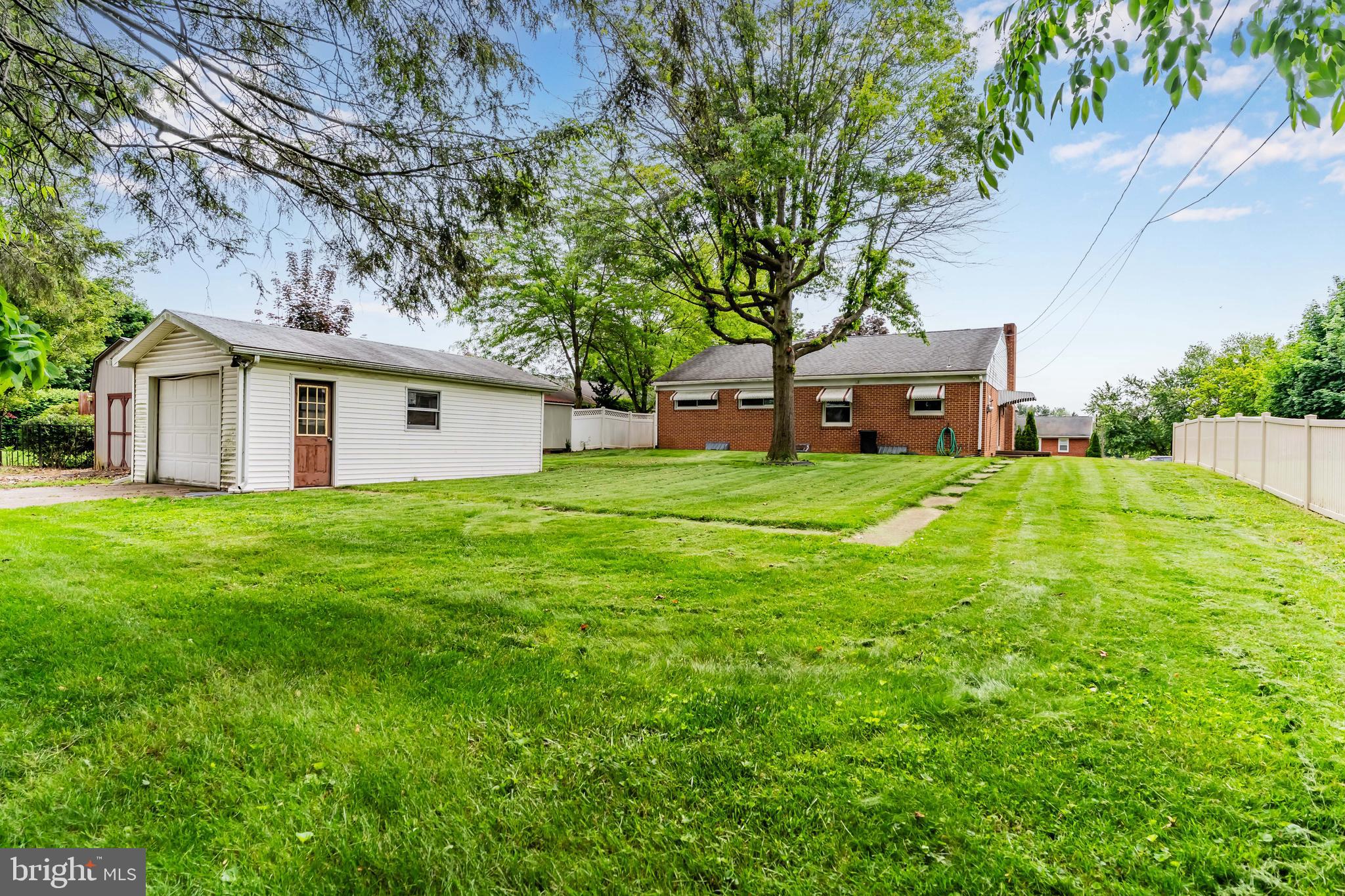 704 GREEN ACRES STREET