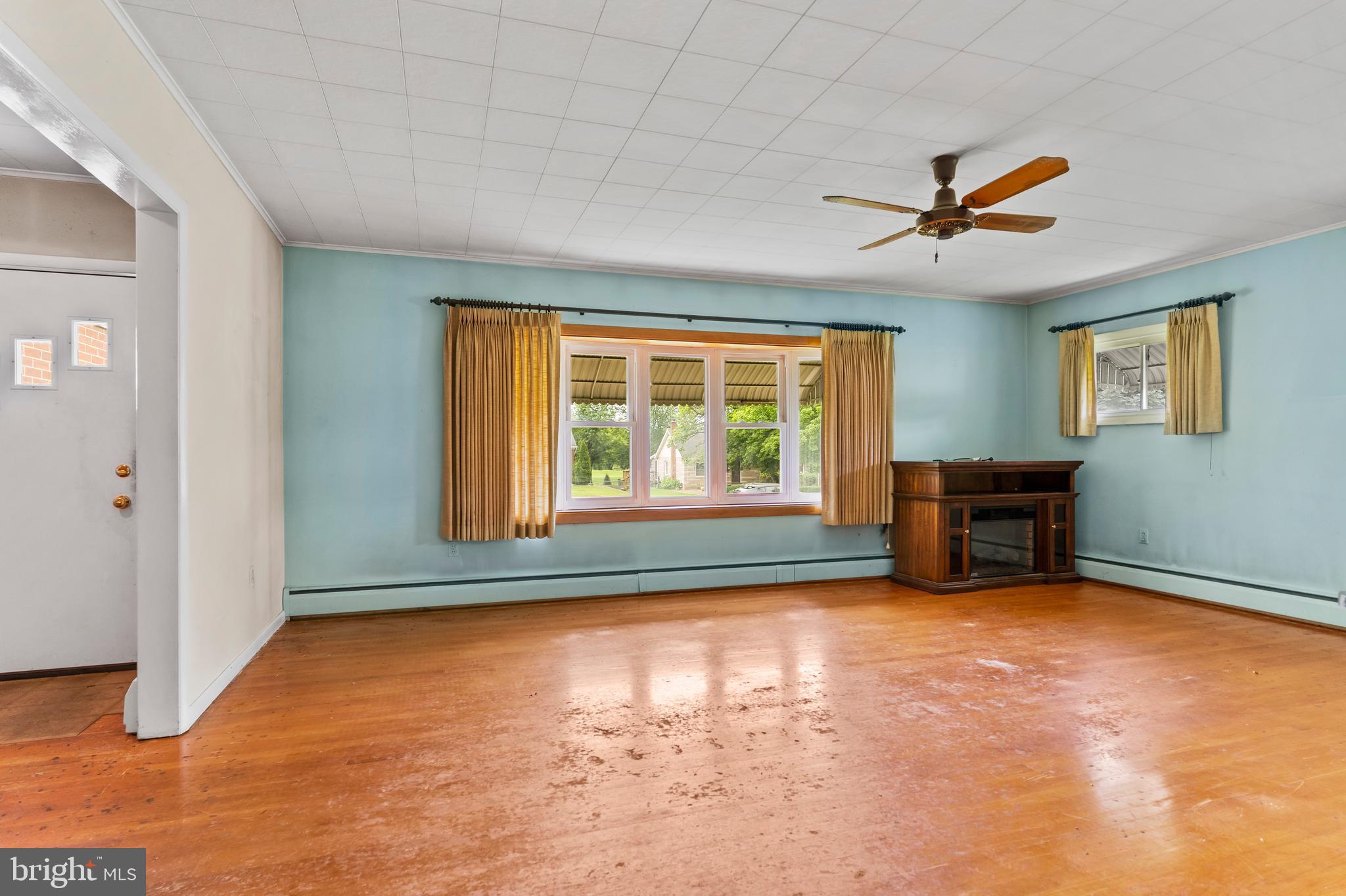 GREEN ACRES - Residential