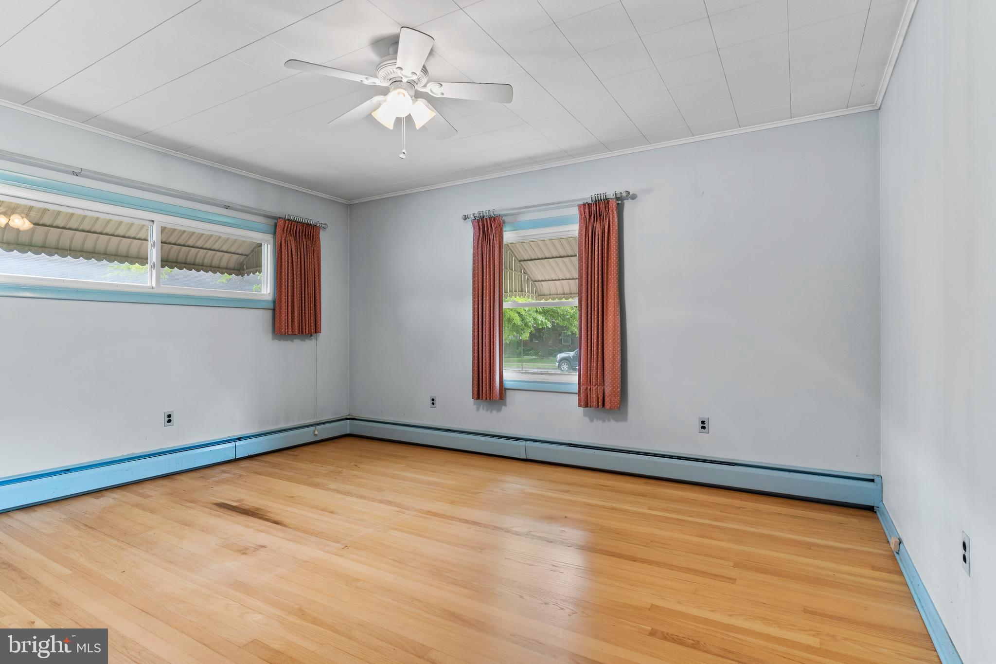 GREEN ACRES - Residential