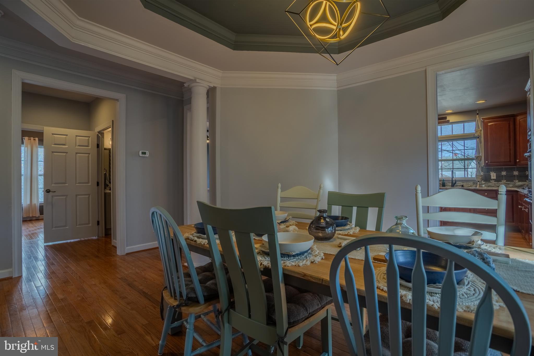 THE VILLAGE OF WASHINGTON TRAIL - Residential