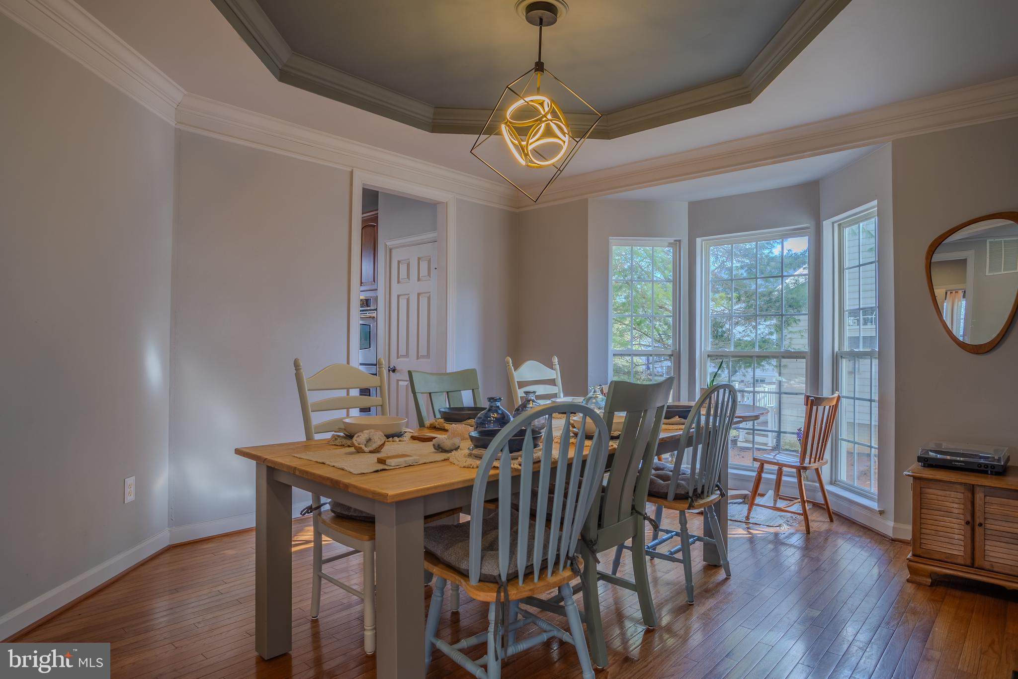 THE VILLAGE OF WASHINGTON TRAIL - Residential