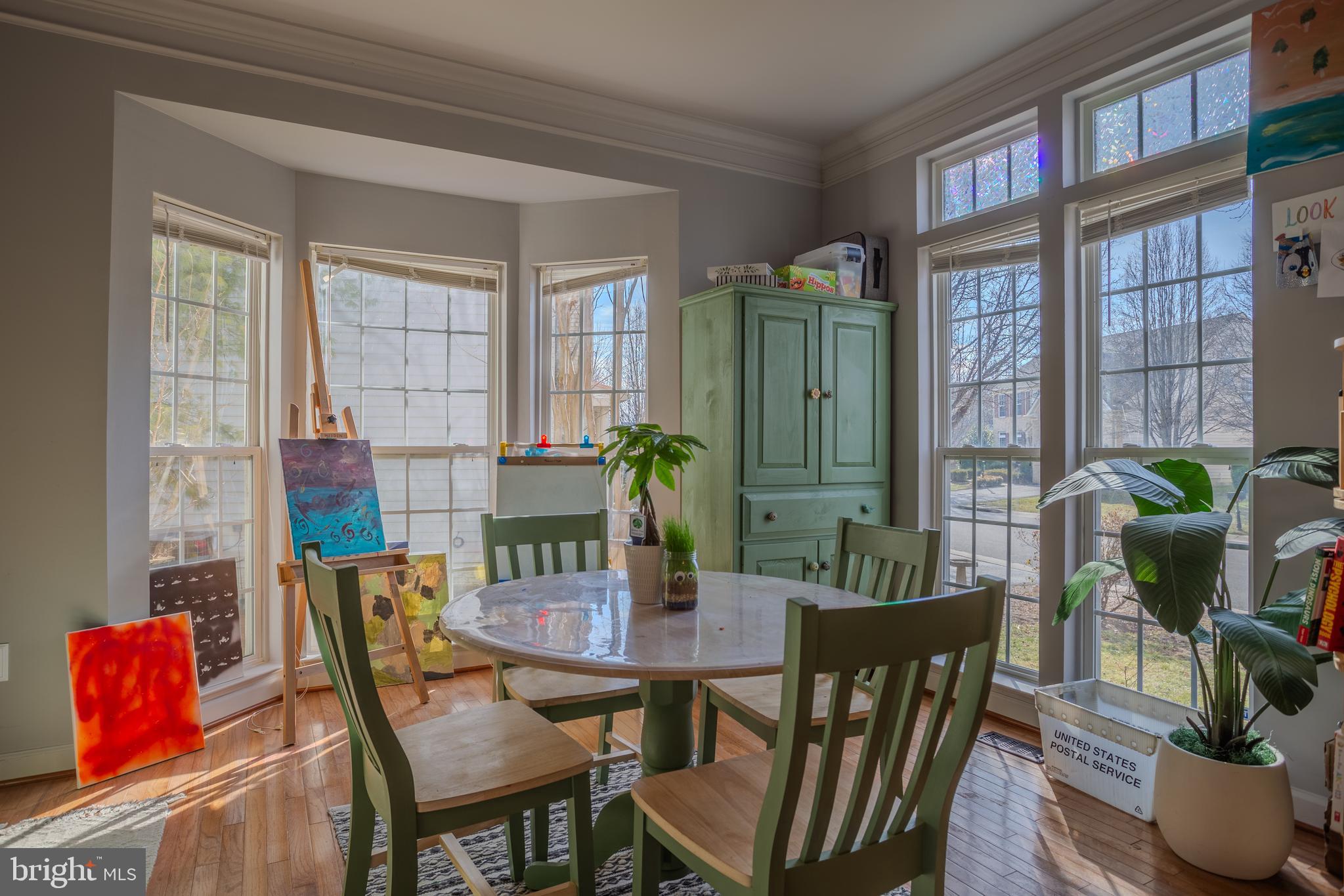 THE VILLAGE OF WASHINGTON TRAIL - Residential