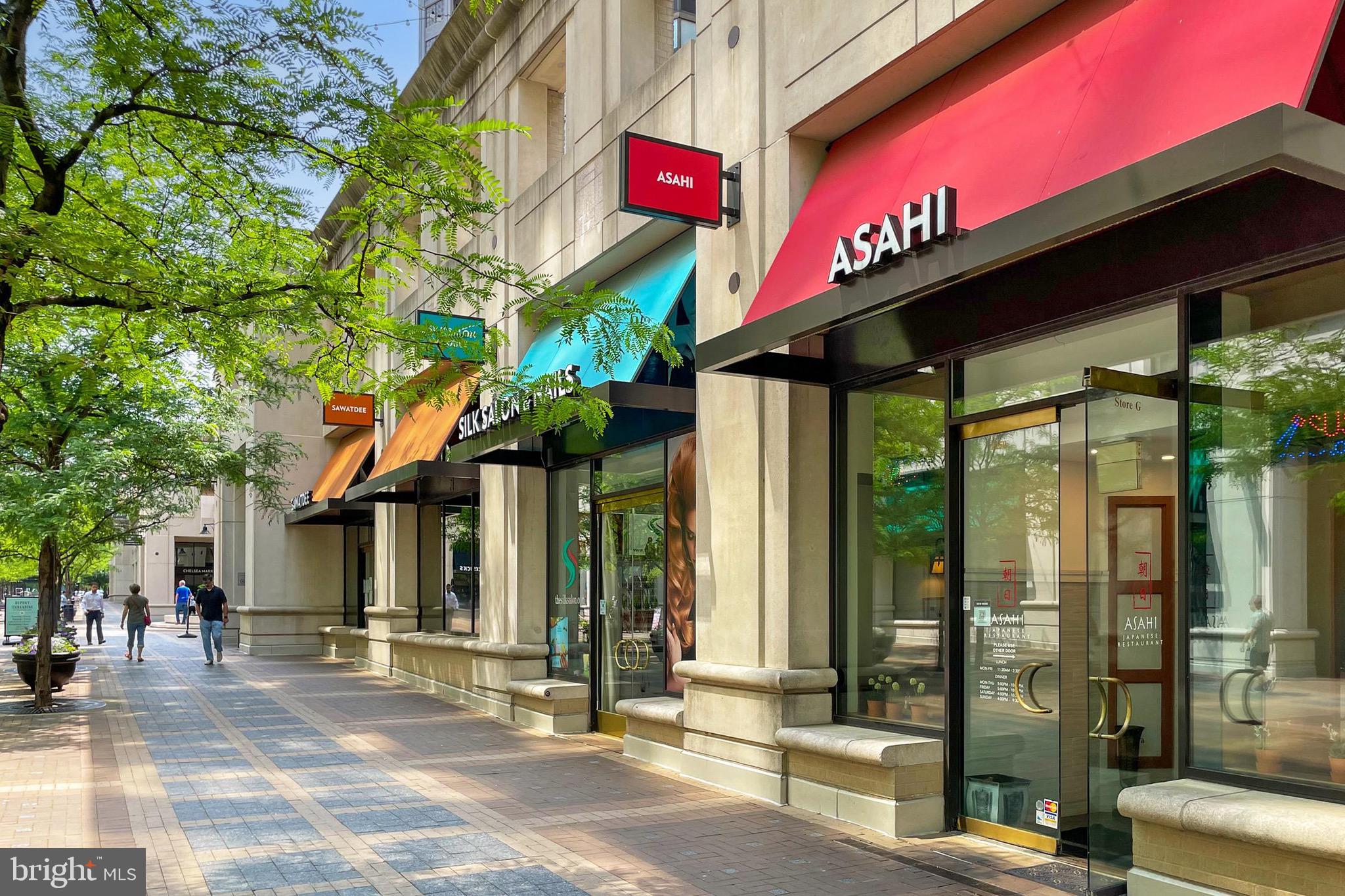 LYON VILLAGE - Residential