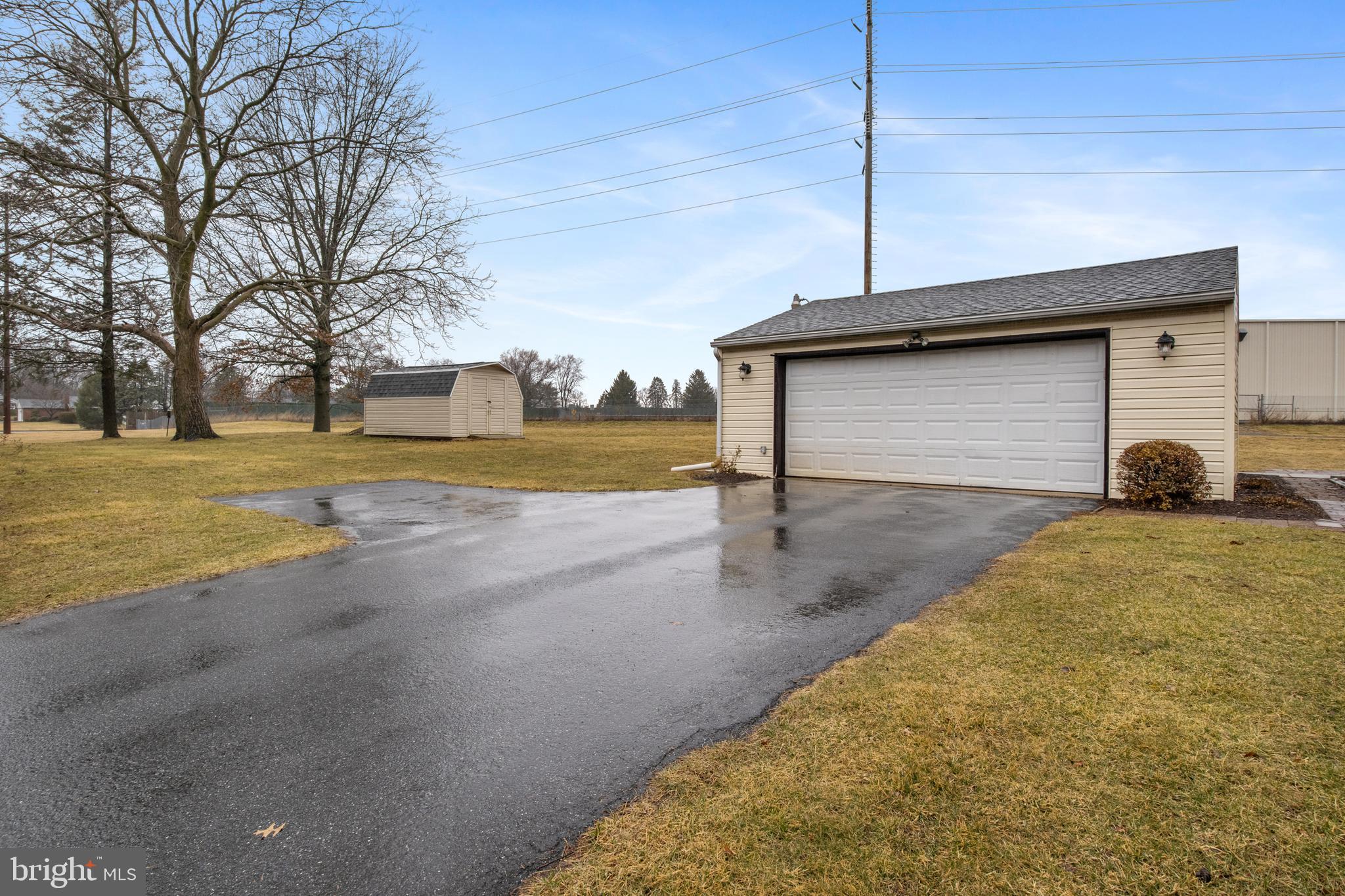 WEST HEMPFIELD - Residential