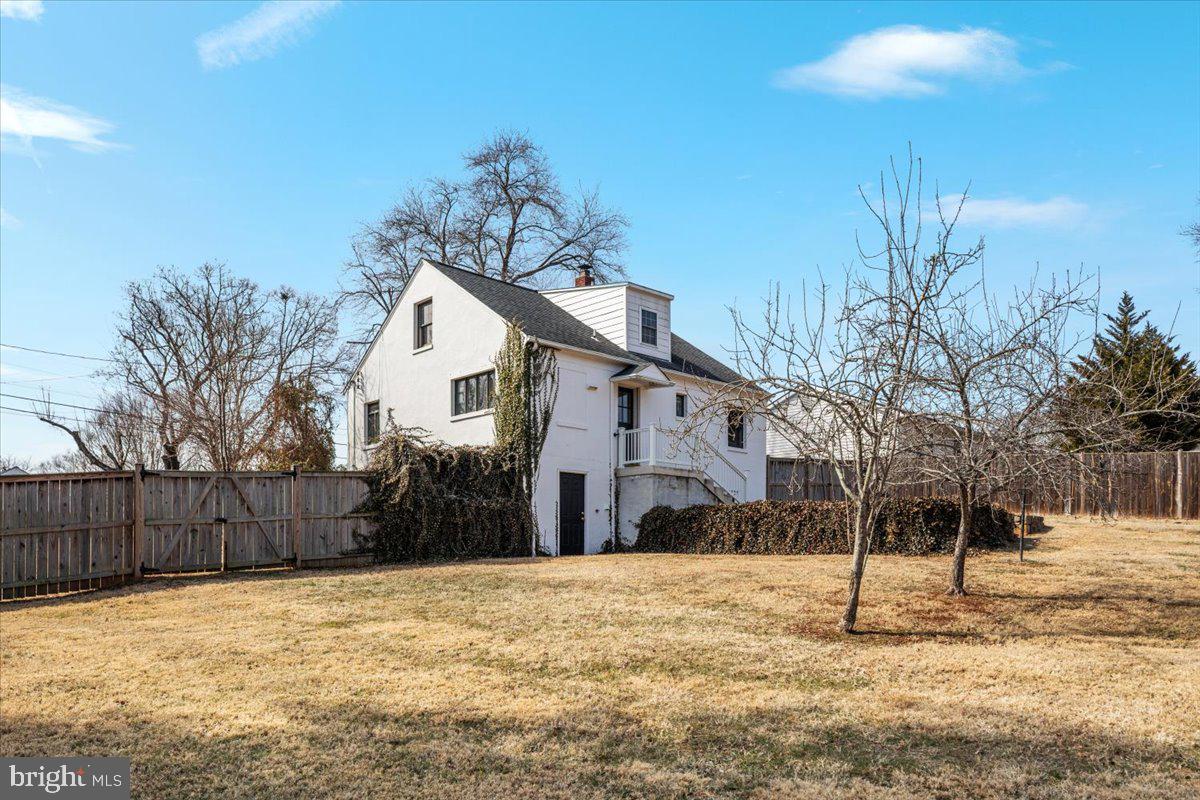 LEE HEIGHTS SUBD - Residential