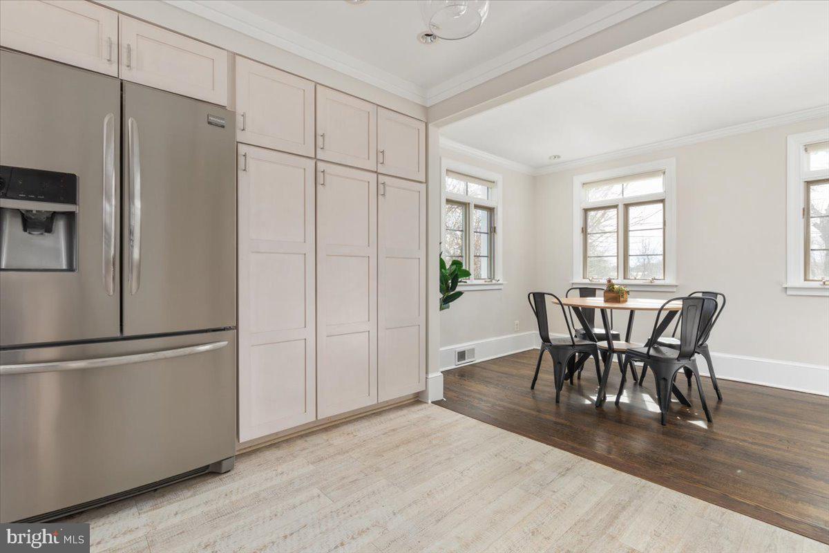 LEE HEIGHTS SUBD - Residential