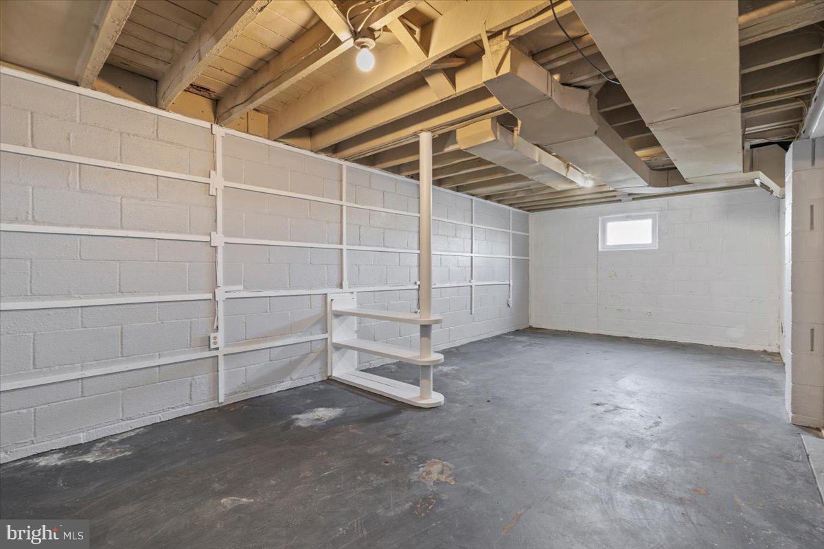 LEE HEIGHTS SUBD - Residential