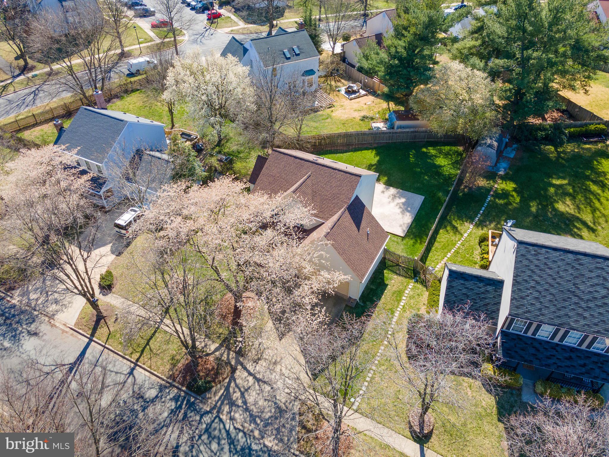 SILVER SPRING CNTRY CLUB - Residential