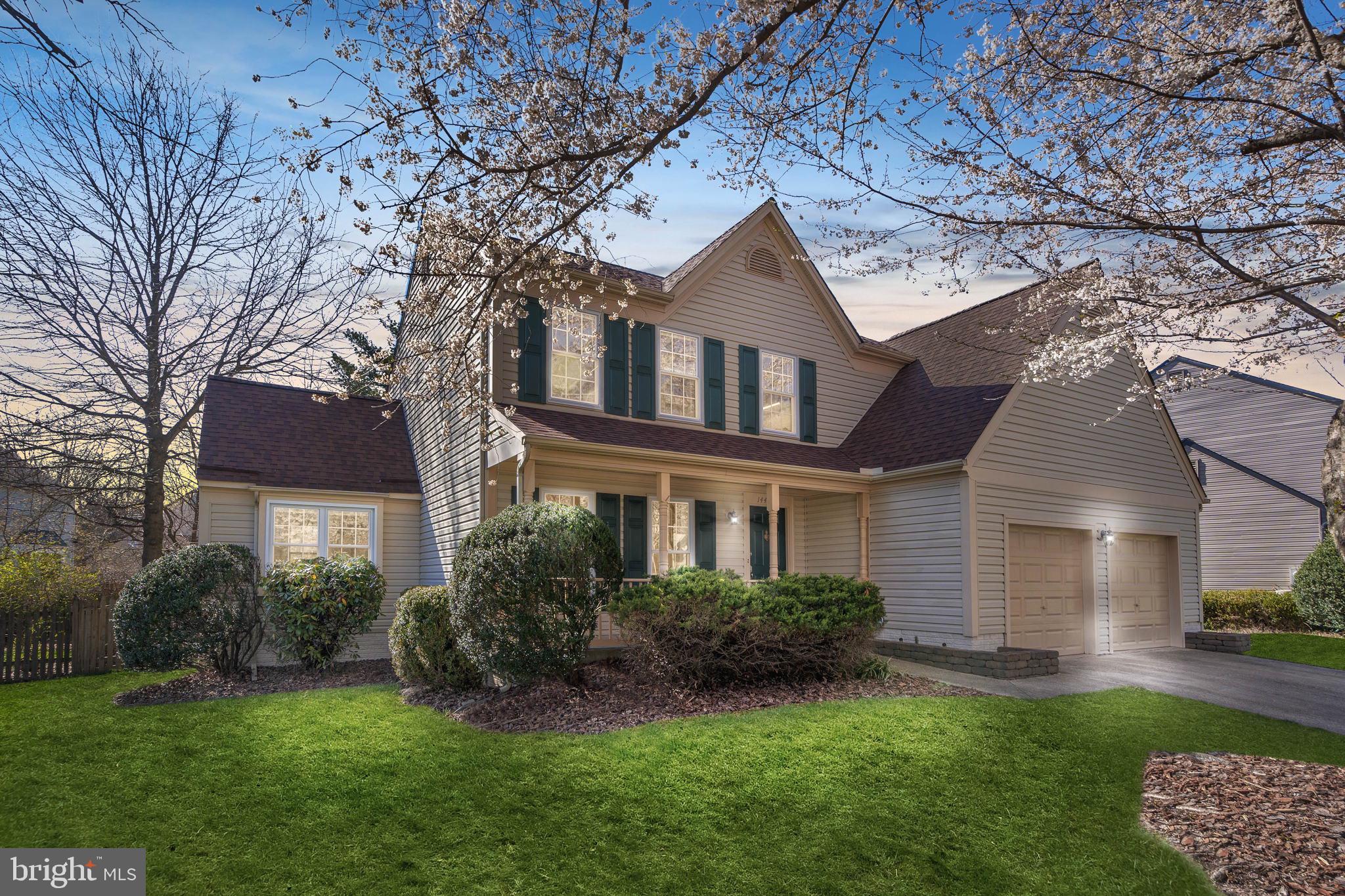 SILVER SPRING CNTRY CLUB - Residential