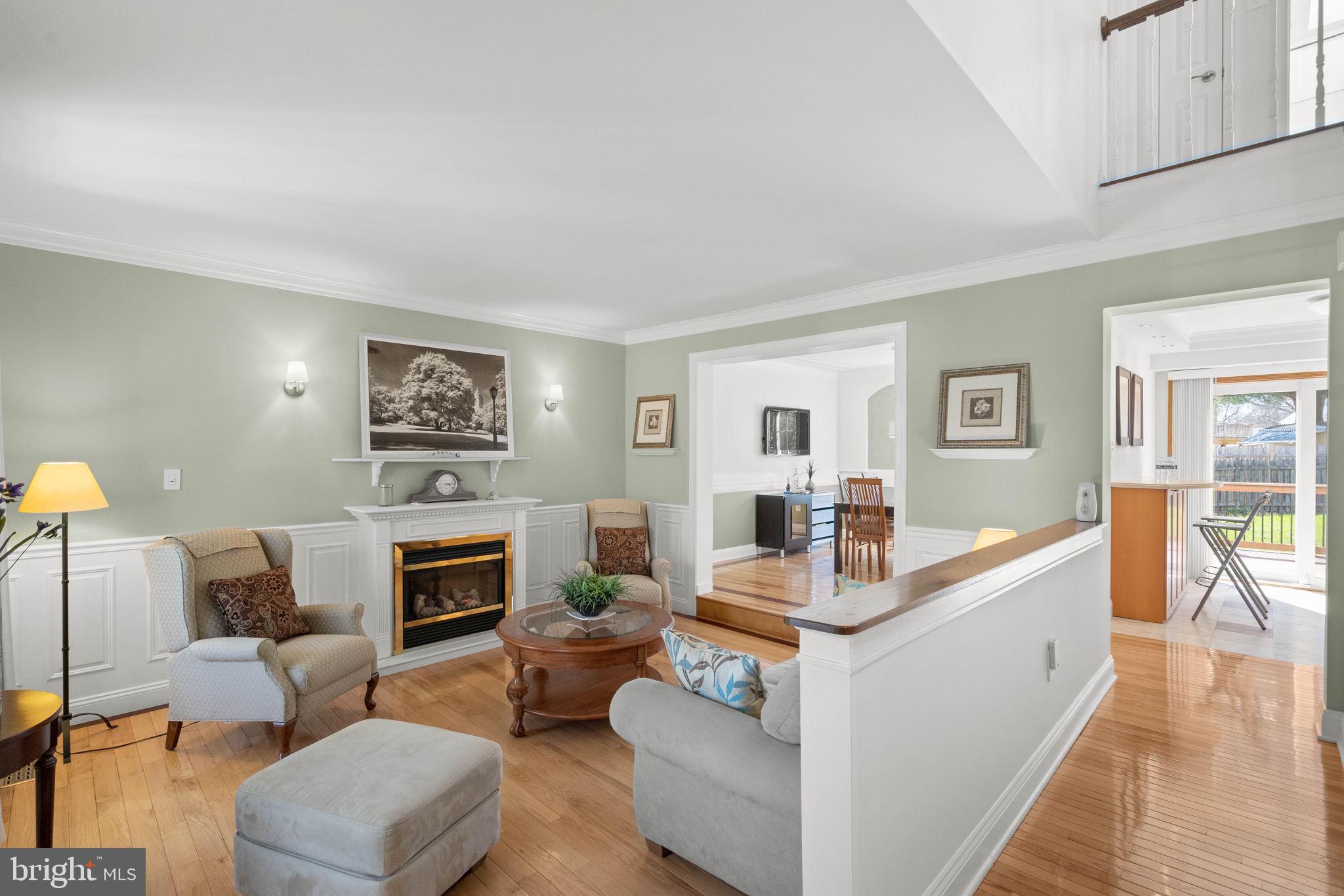 SILVER SPRING CNTRY CLUB - Residential